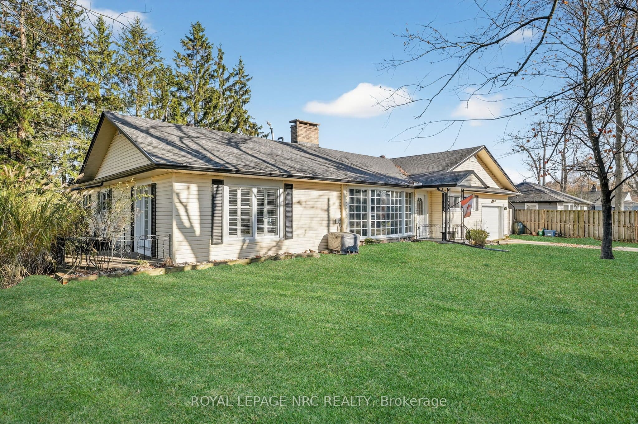 3208 Young Avenue photo 1