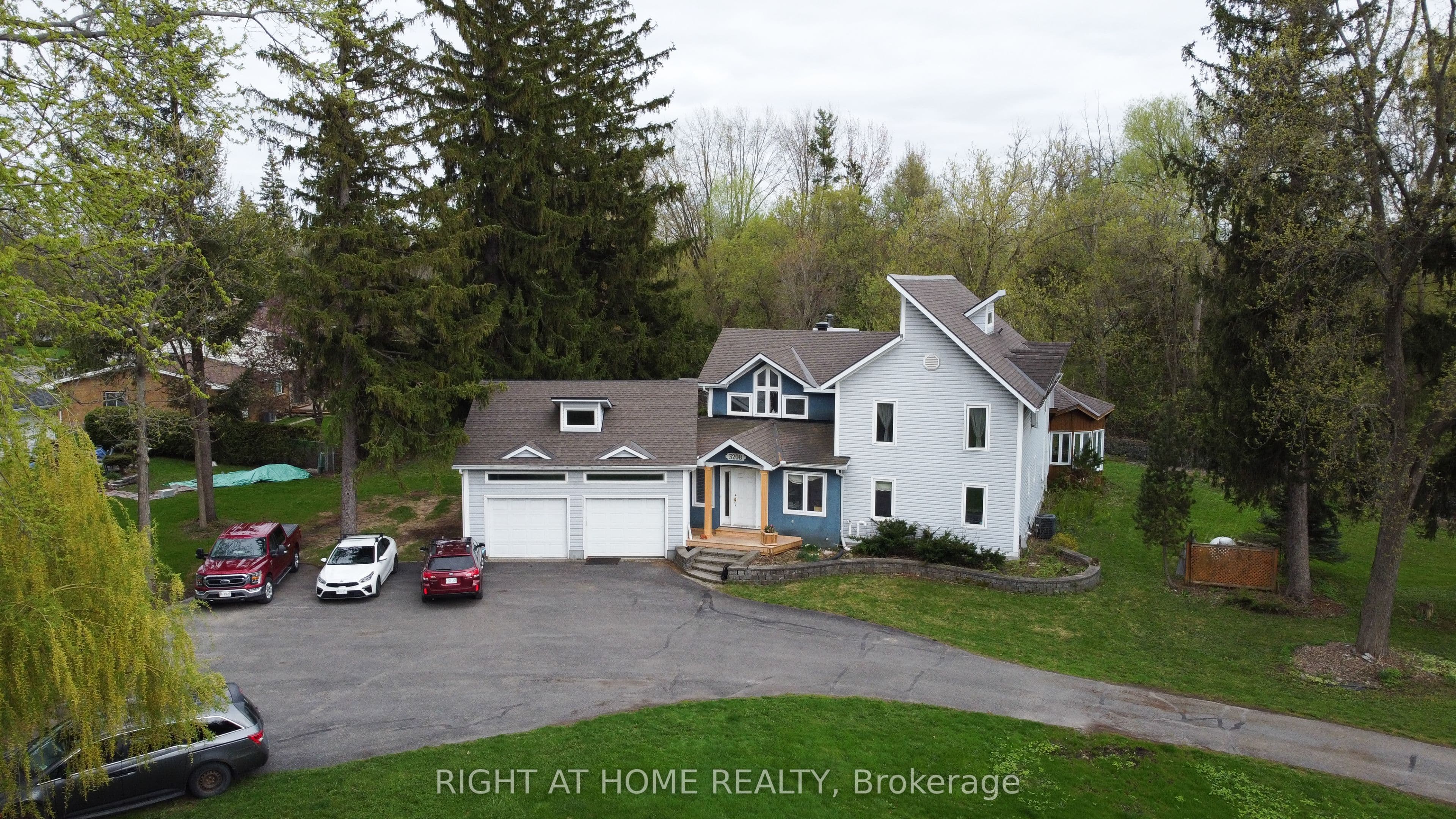 3208 Richmond Road photo 1