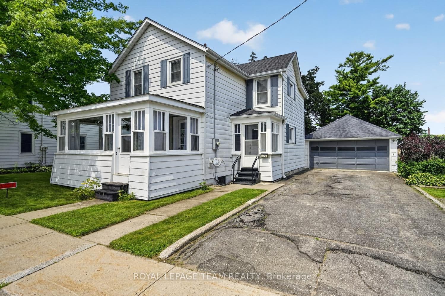 376 Hyde Street photo 1