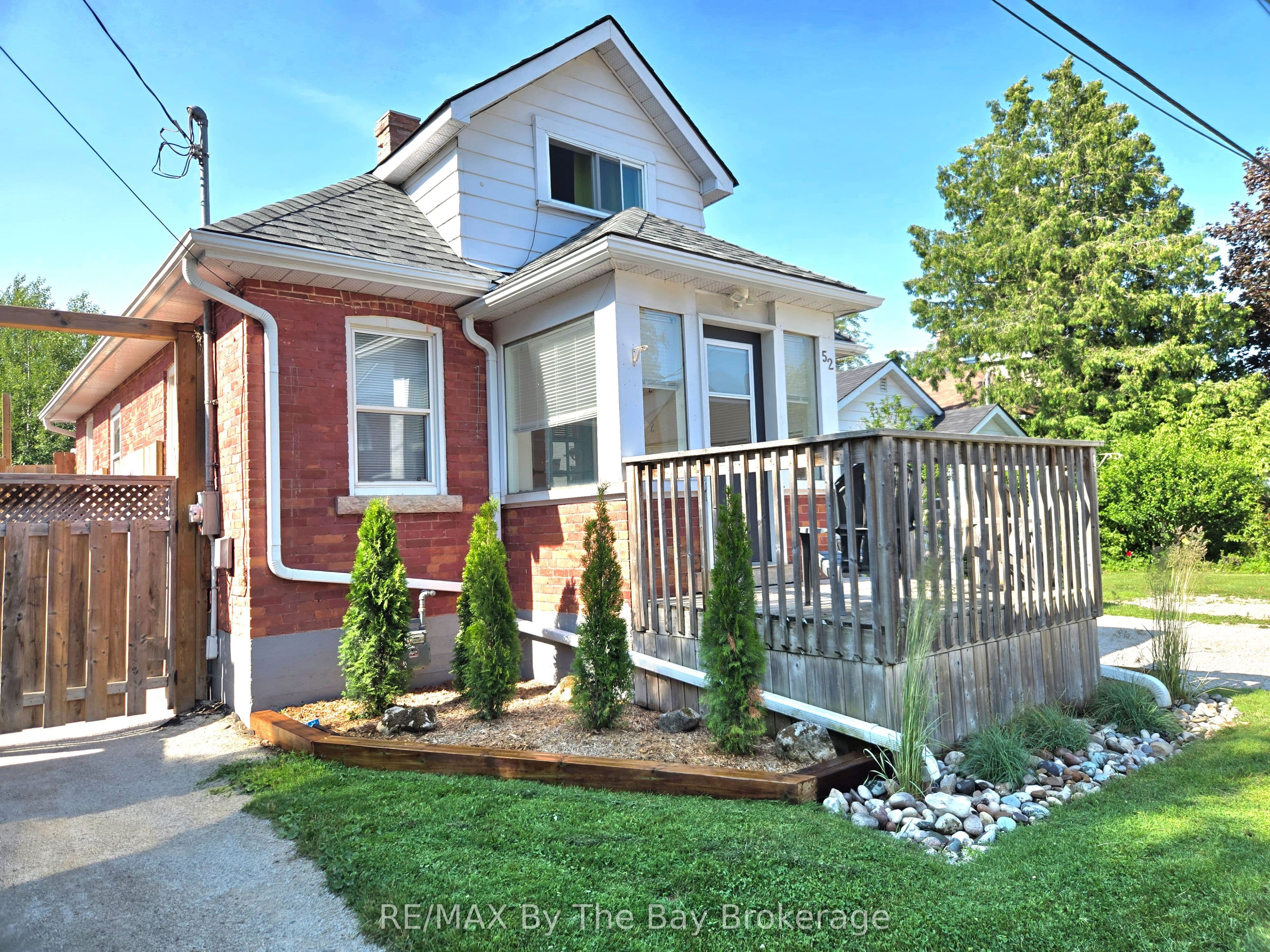 52 Berry Street photo 1