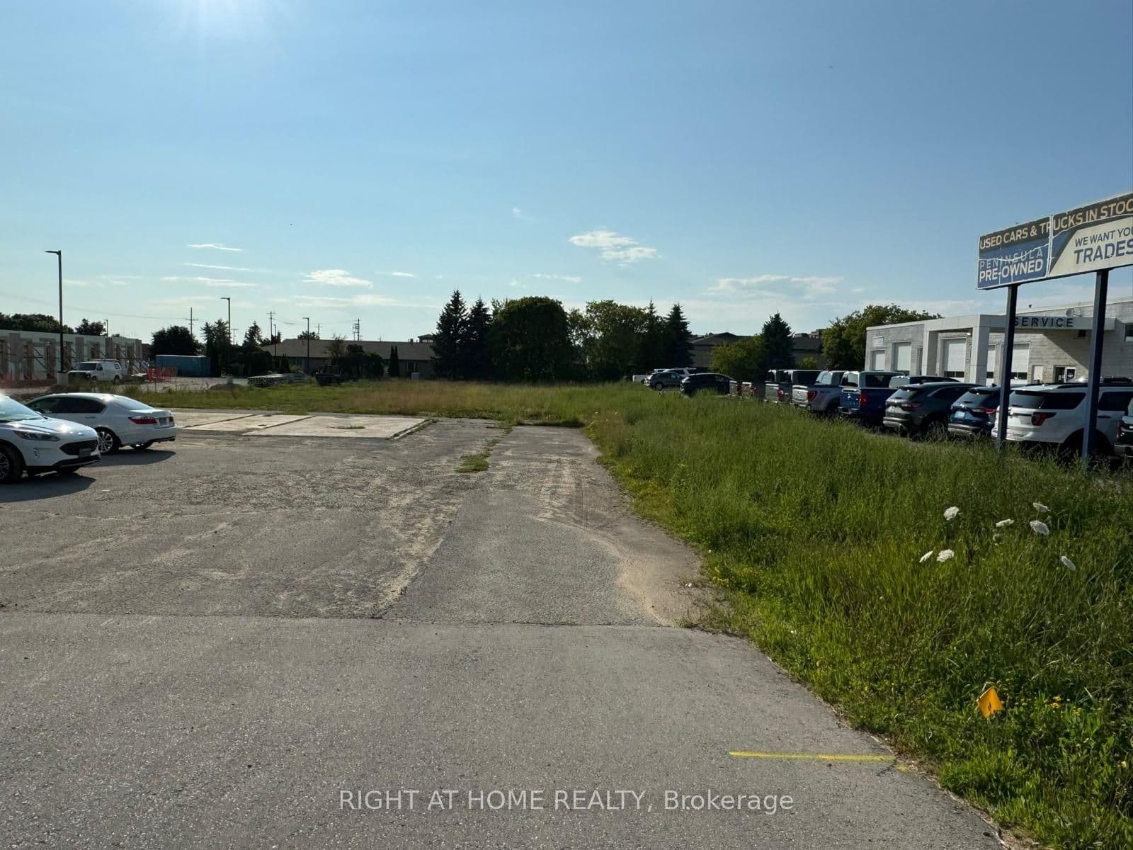 1032 GODERICH Street photo 1