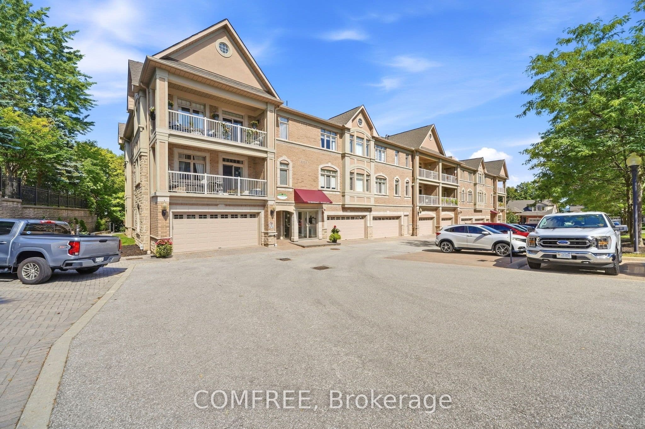 Unit 312 78 Sunset Boulevard photo 1
