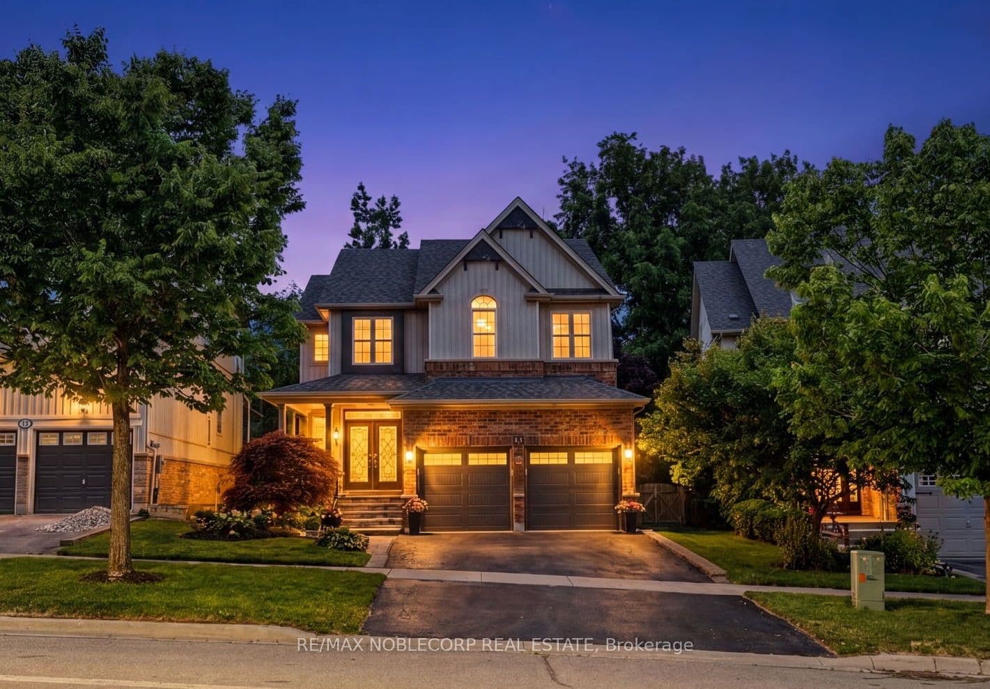 68 Meadowglen Boulevard photo 1
