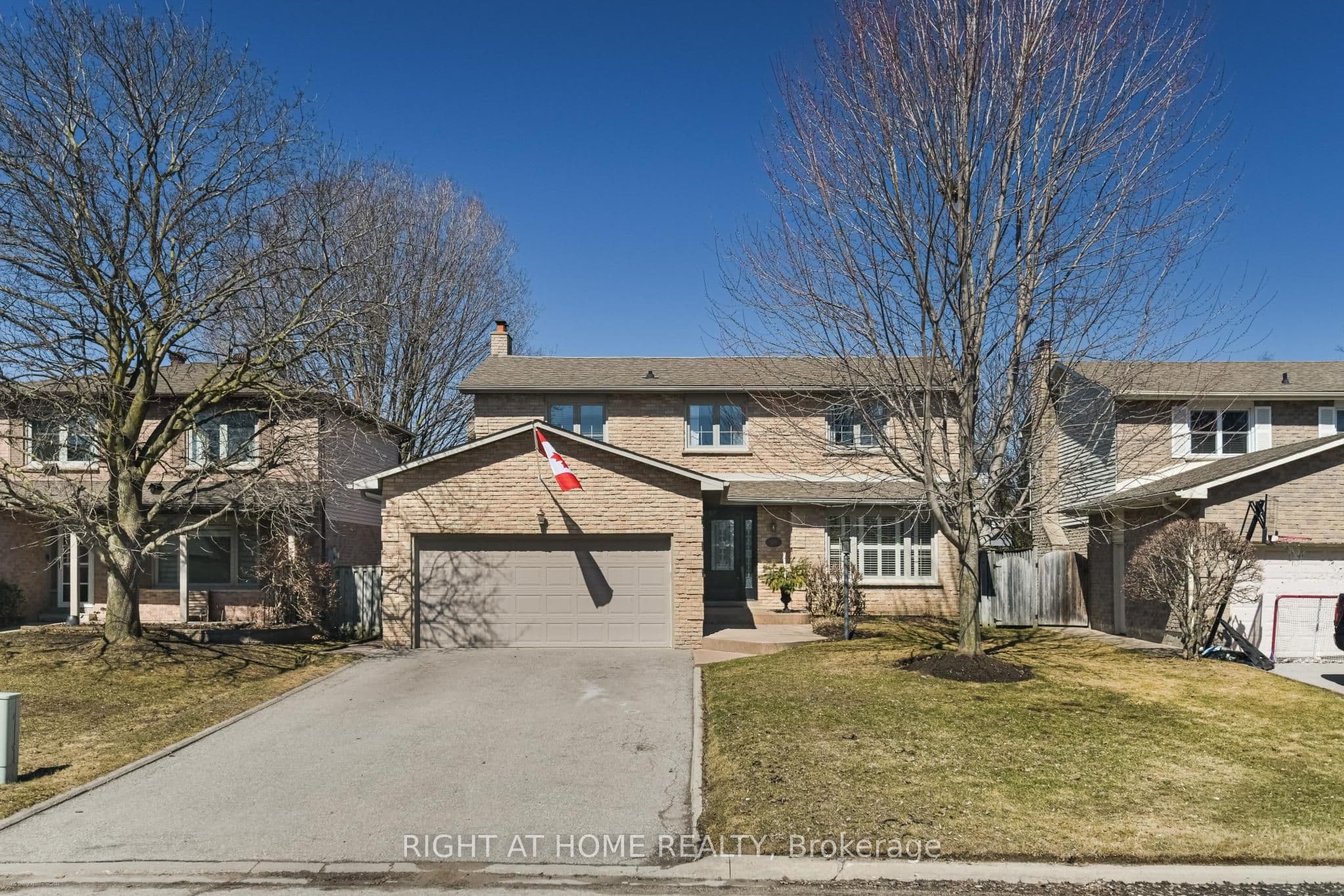 885 Dales Avenue photo 1