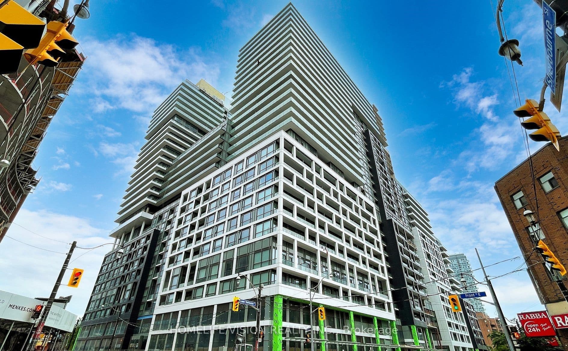 Unit 1724 70 Princess Street photo 1
