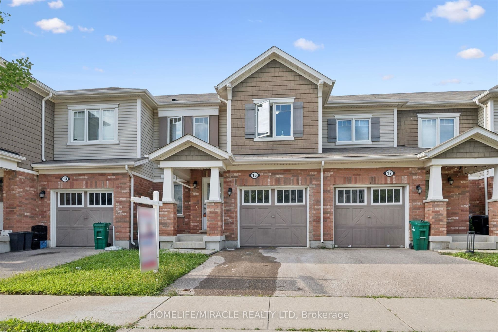15 Stratus Street photo 1