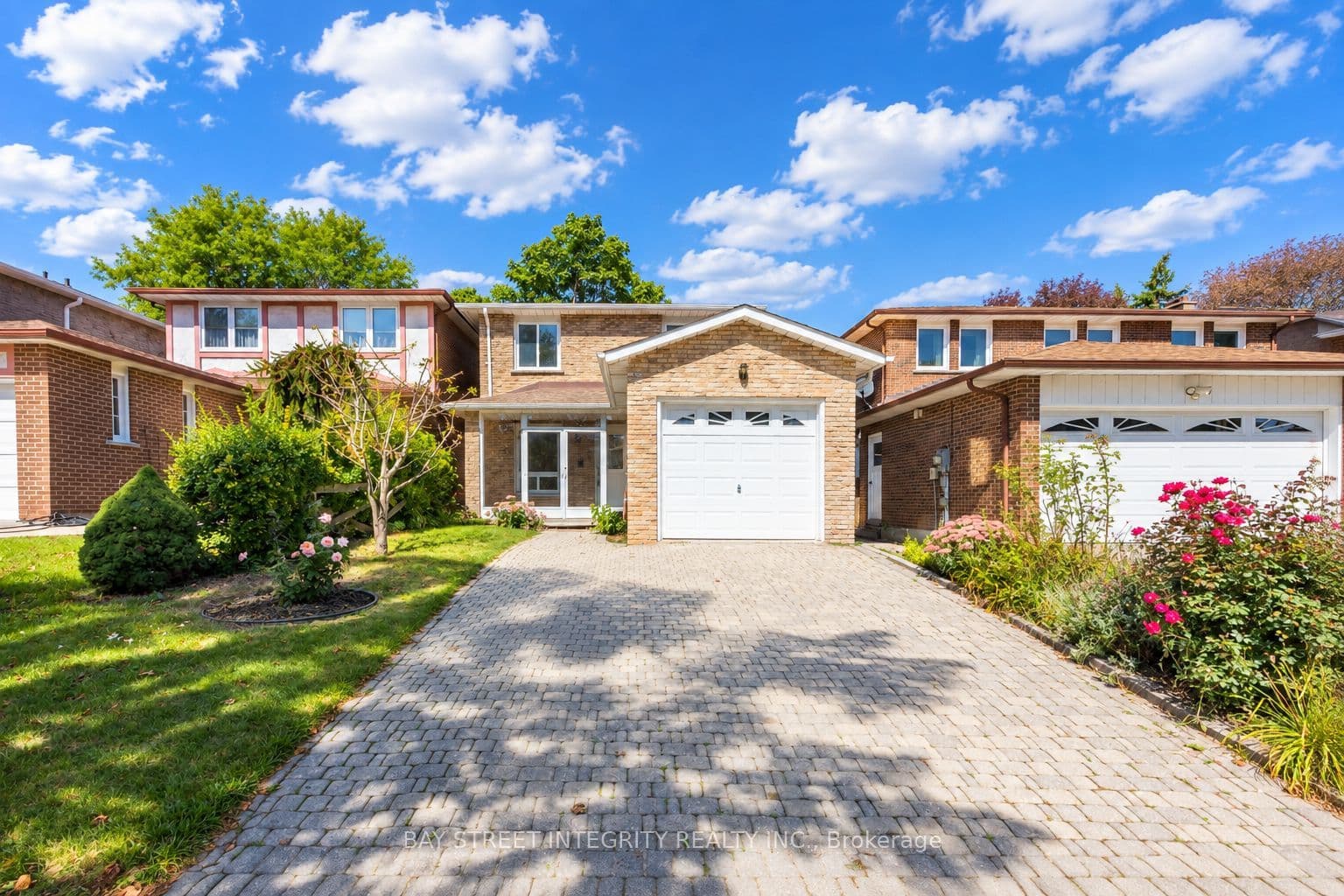 12 Charnwood Place photo 1
