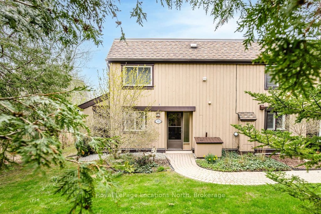 112 Escarpment Crescent photo 1
