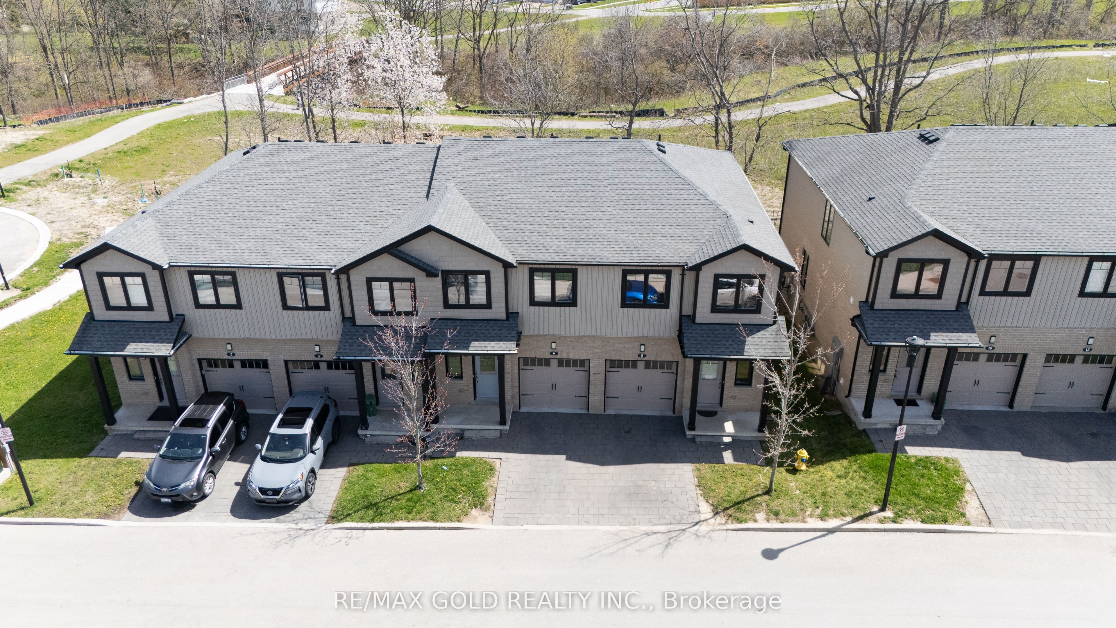Unit 8 2621 Holbrook Drive photo 1