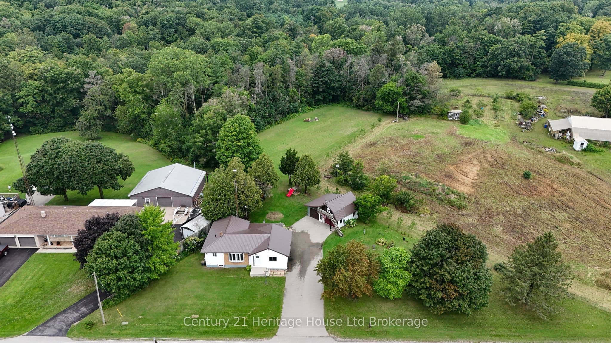 185559 Cornell Road photo 1