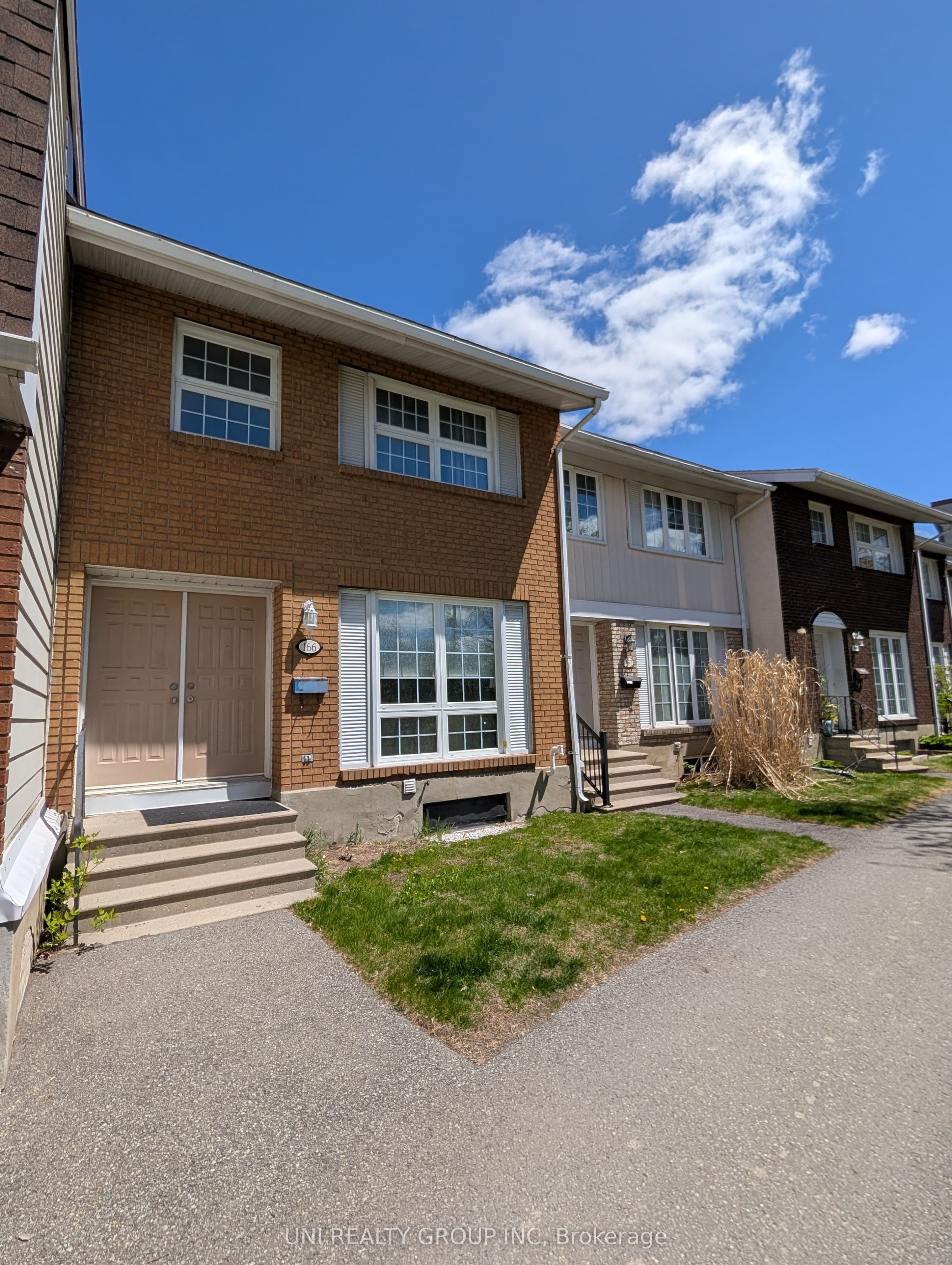 Unit 166 3290 Southgate Road photo 1