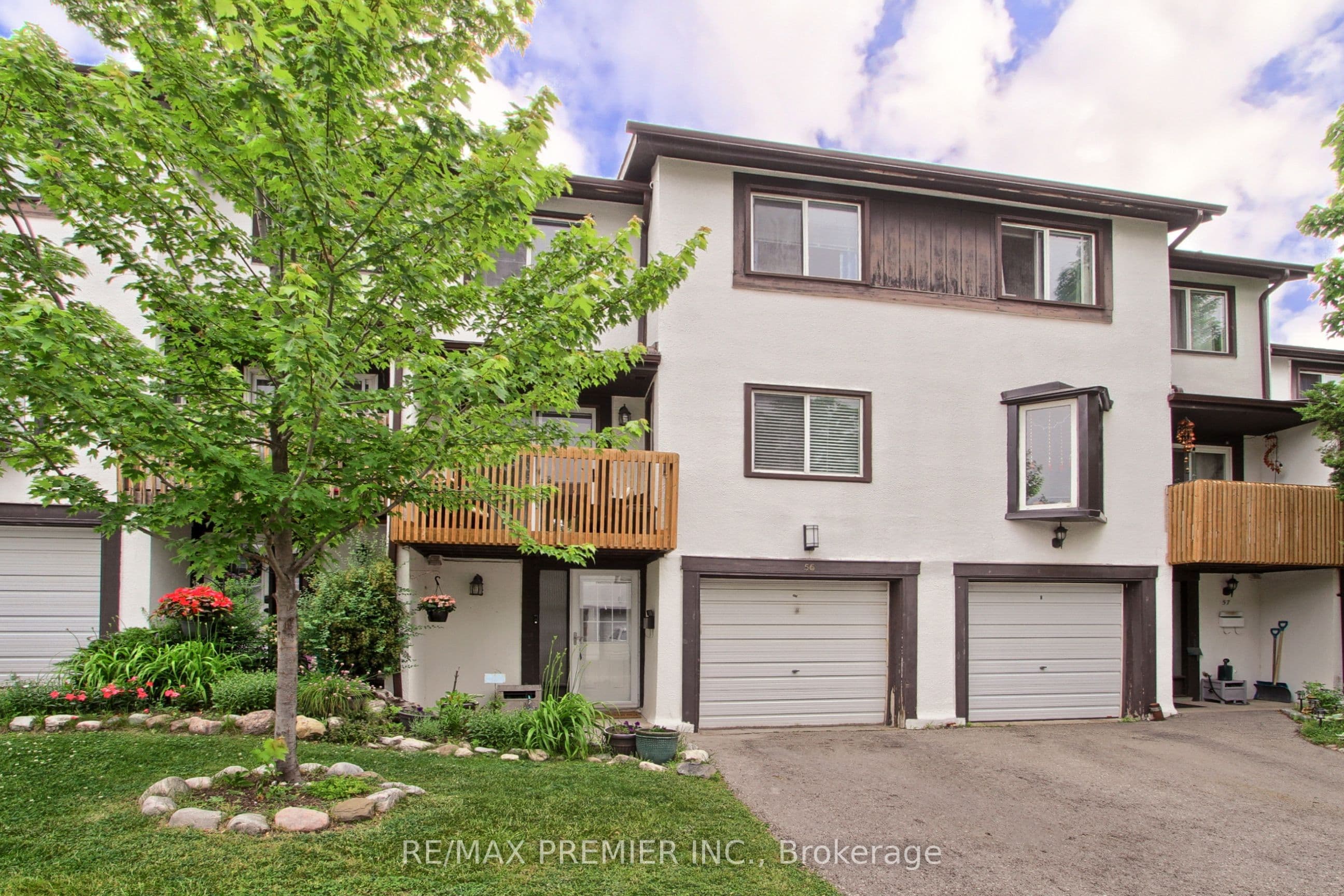 Unit 56 2651 Aquitaine Avenue photo 1