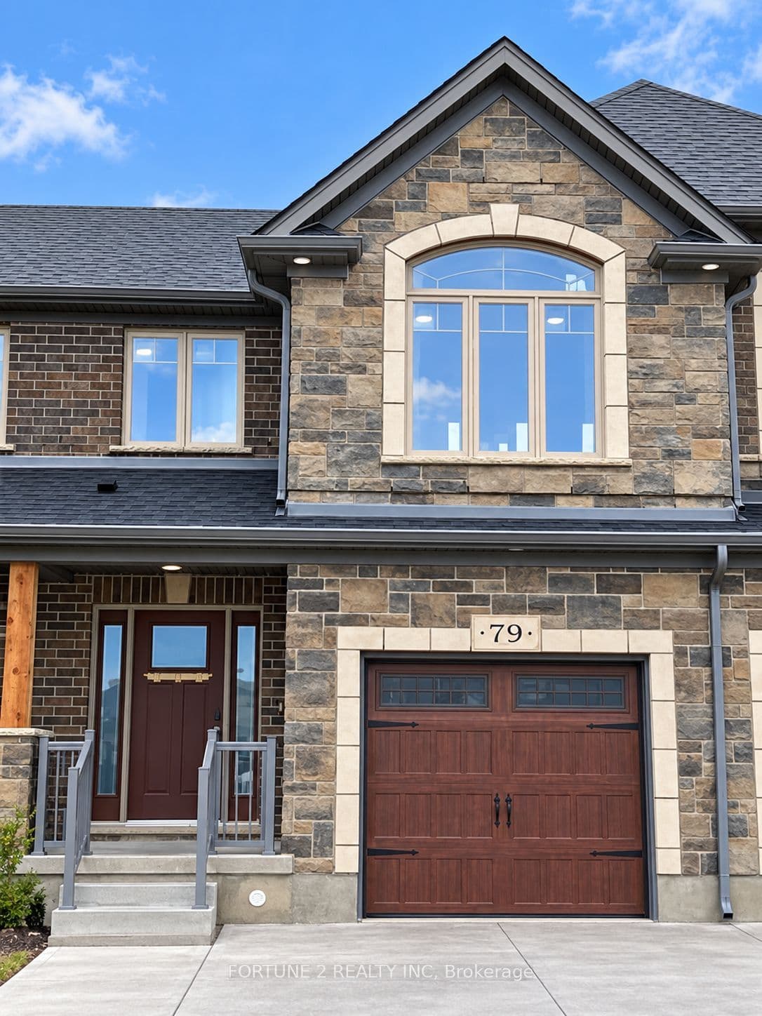 79 Hollybrook Trail photo 1