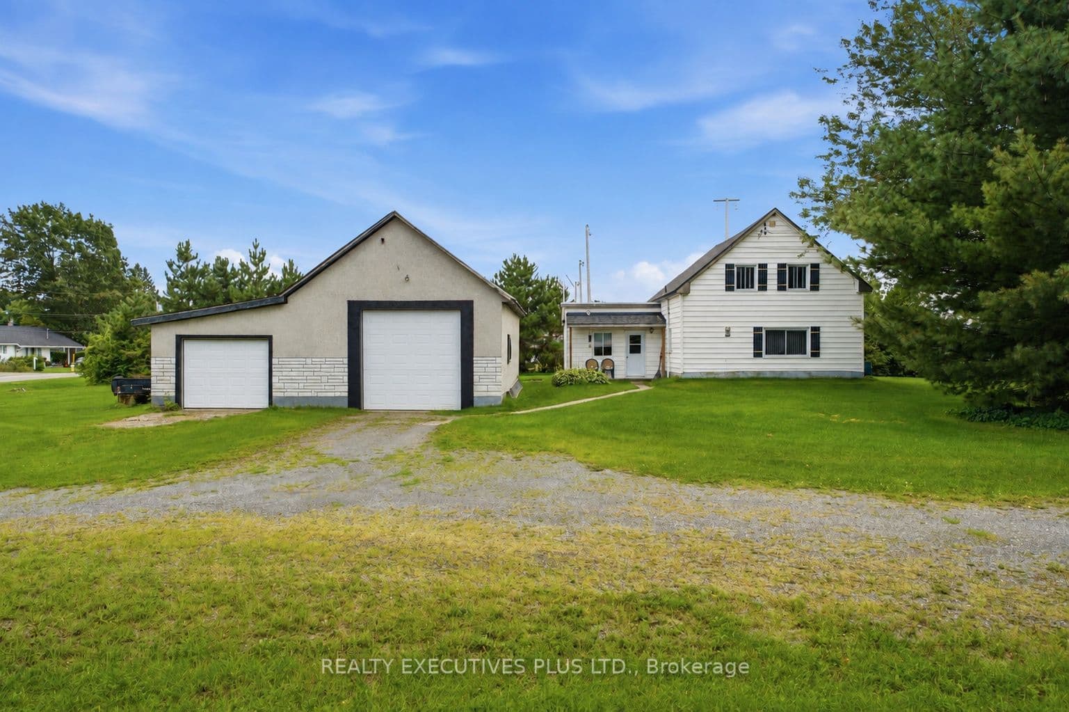 3705 Champlain Street photo 1
