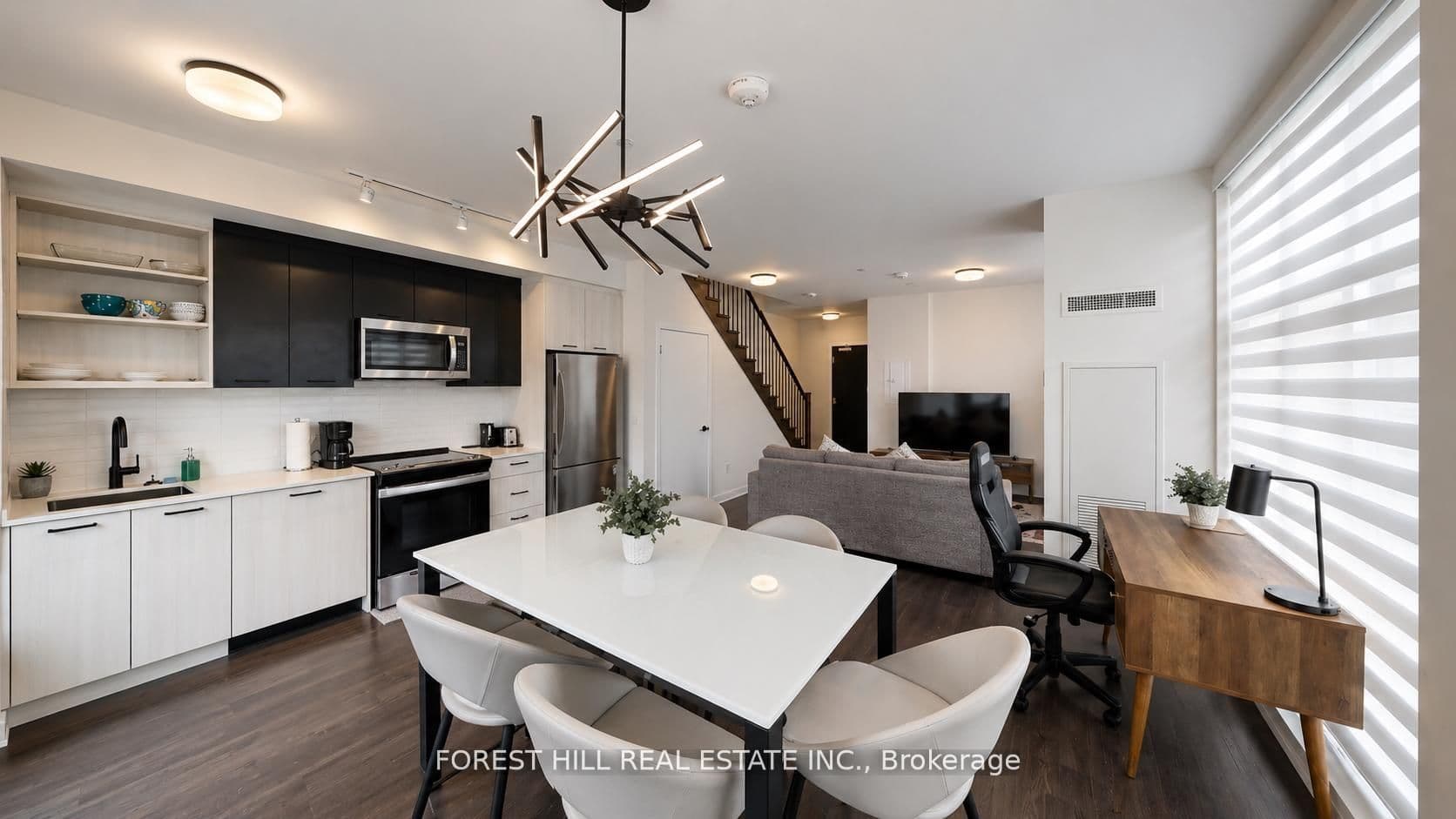 Unit 104 16 Symes Road photo 1