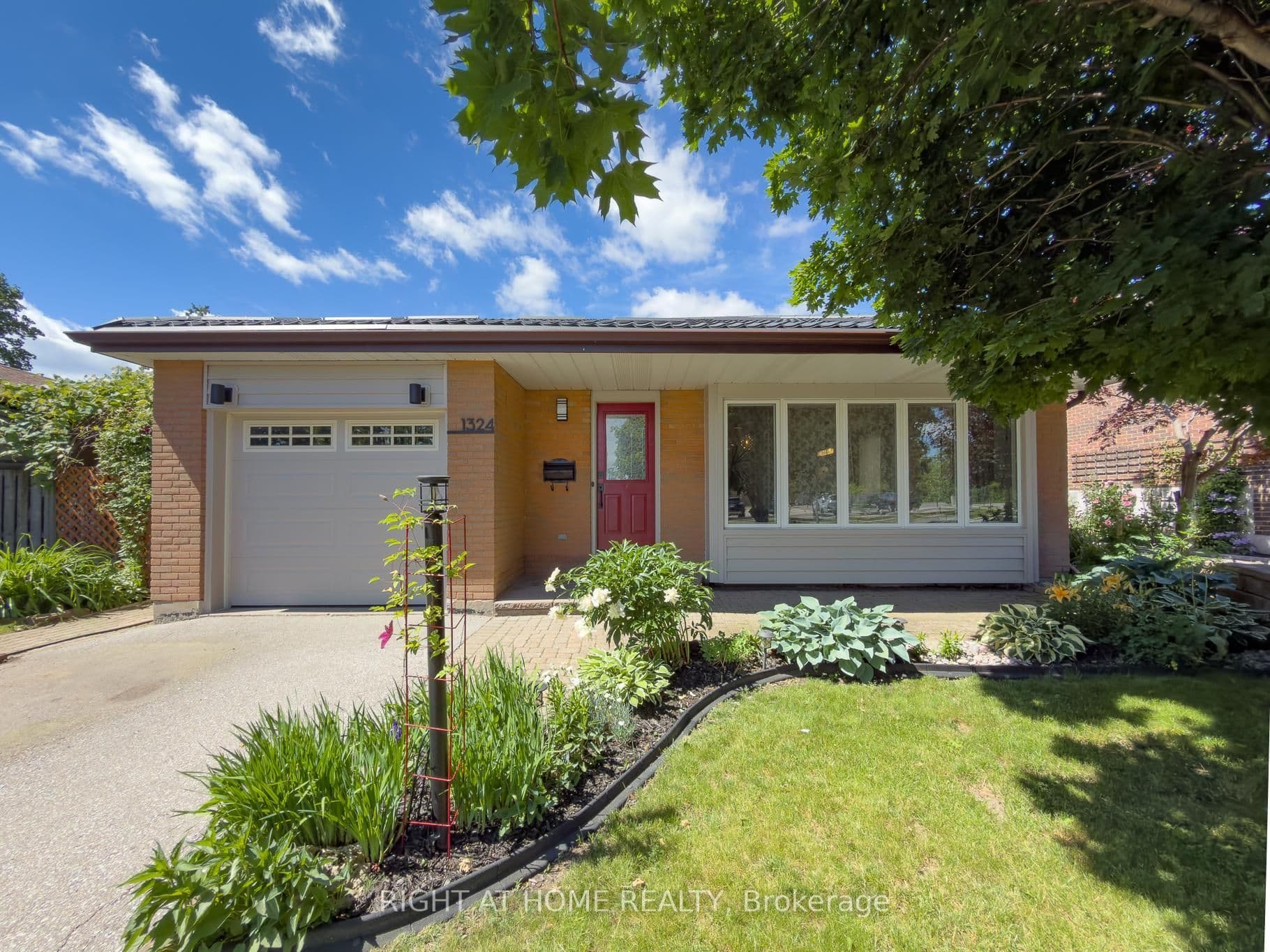 1324 Bodley Road photo 1