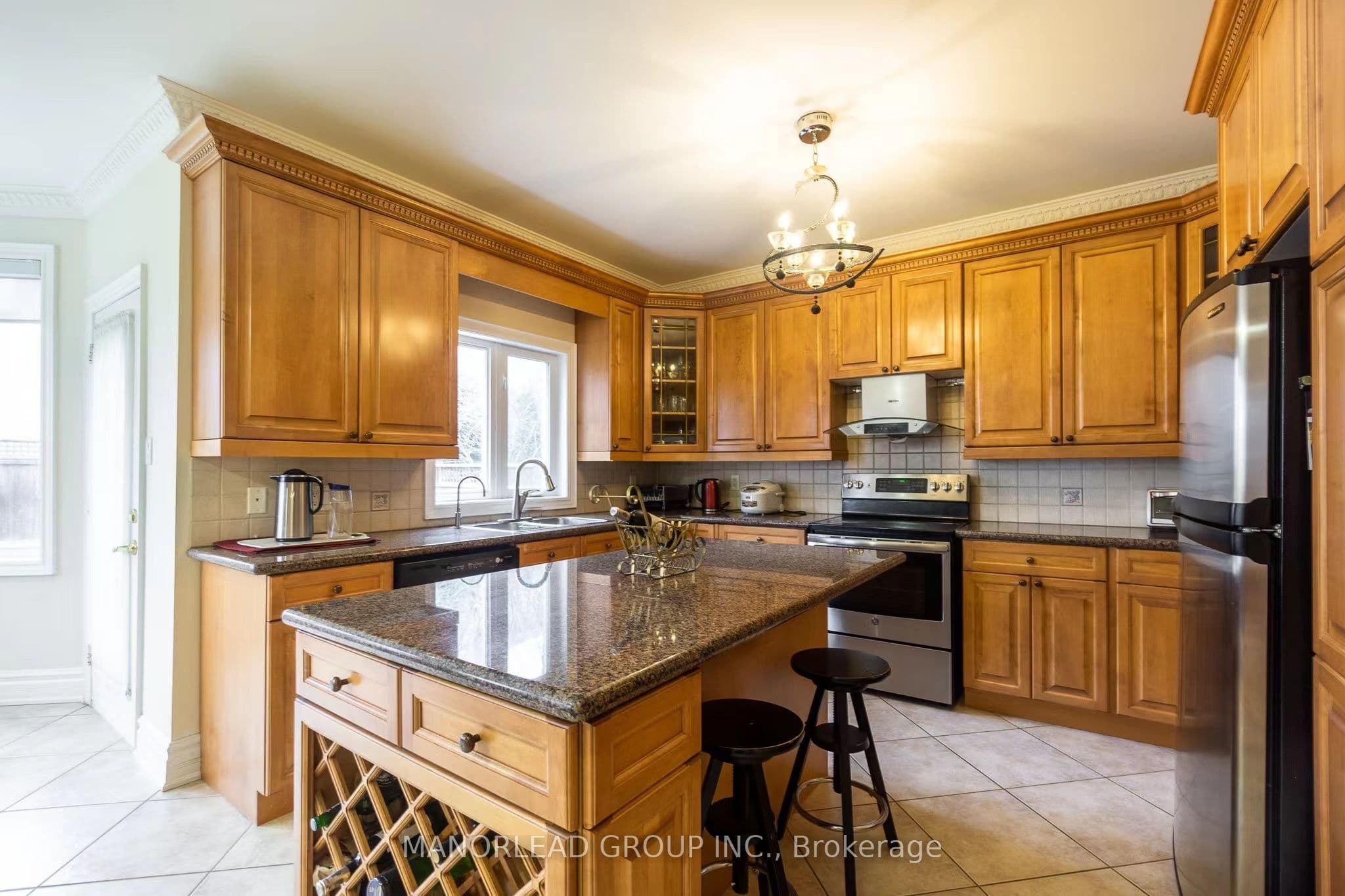 57 Frybrook Crescent photo 1