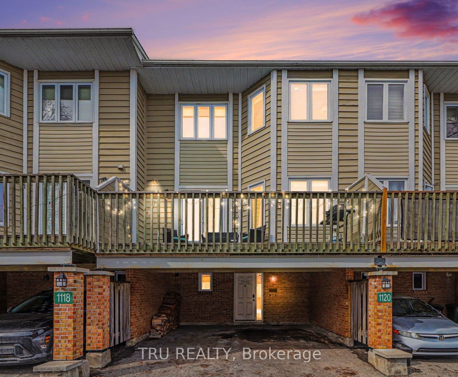 1120 Chimney Hill Way photo 1