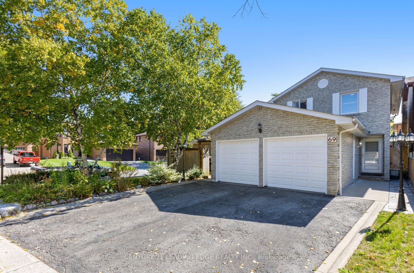 69 PARKINSON Road photo 1