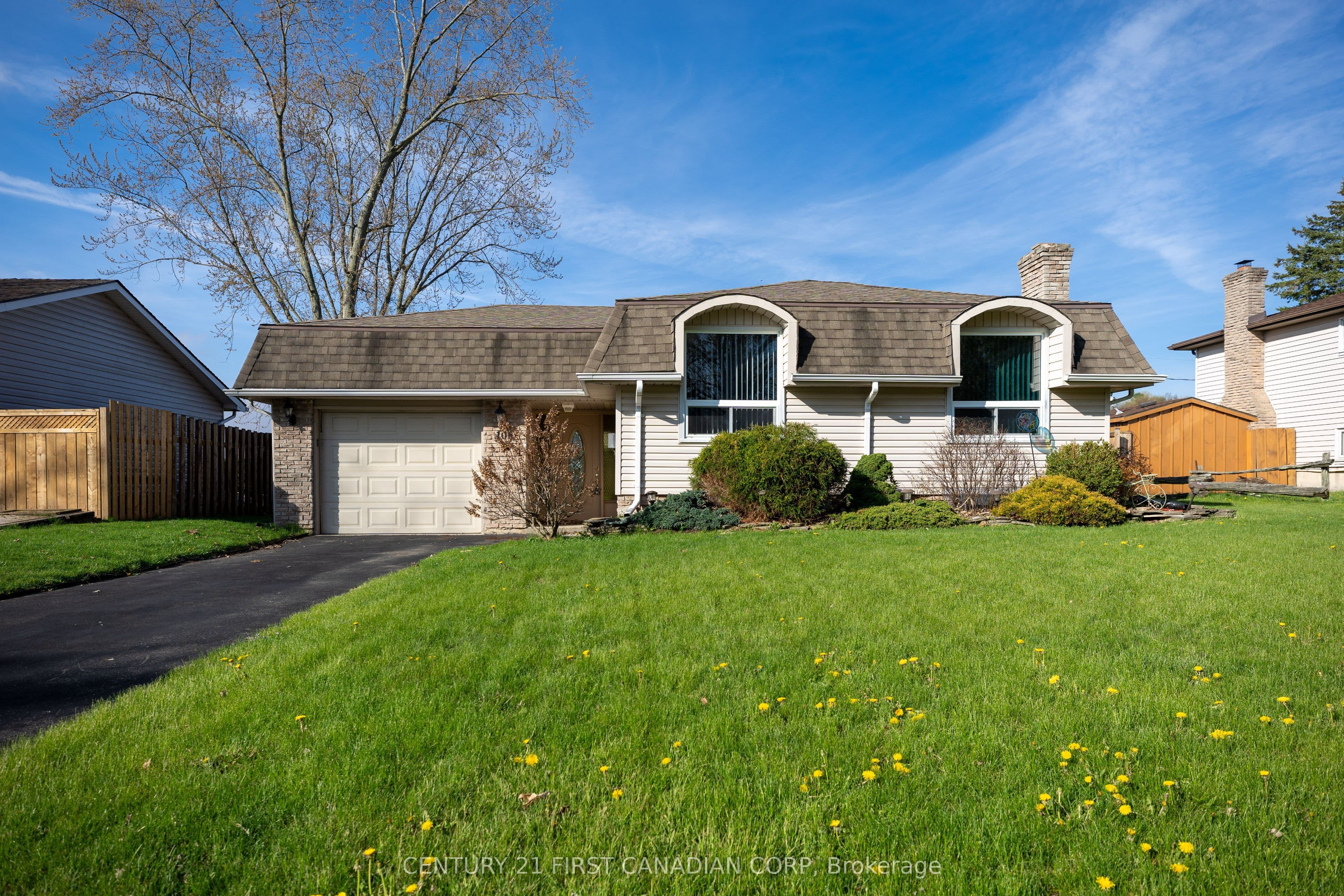106 Angelo Drive photo 1