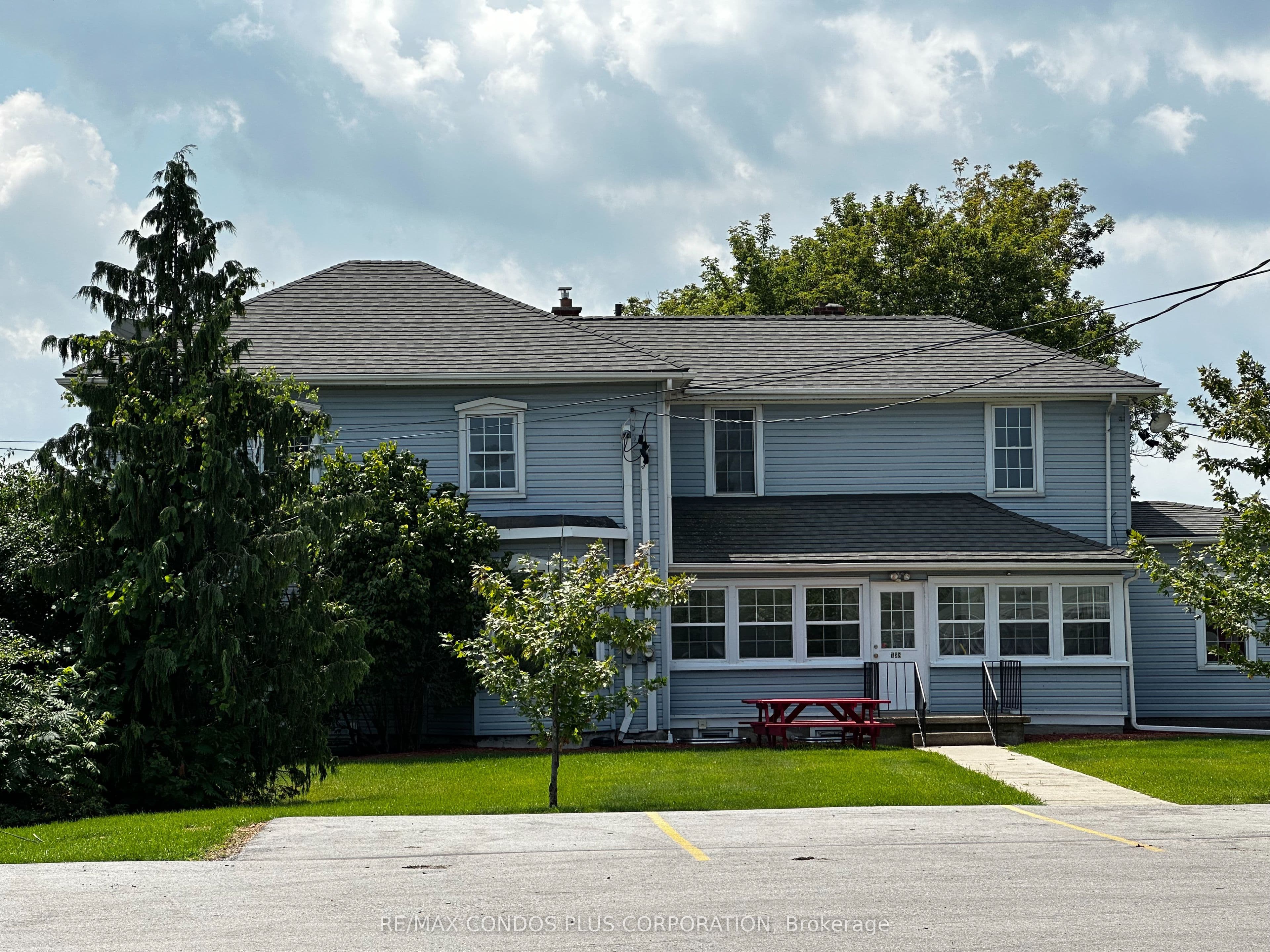 Unit 3 758 Niagara Stone Road photo 1
