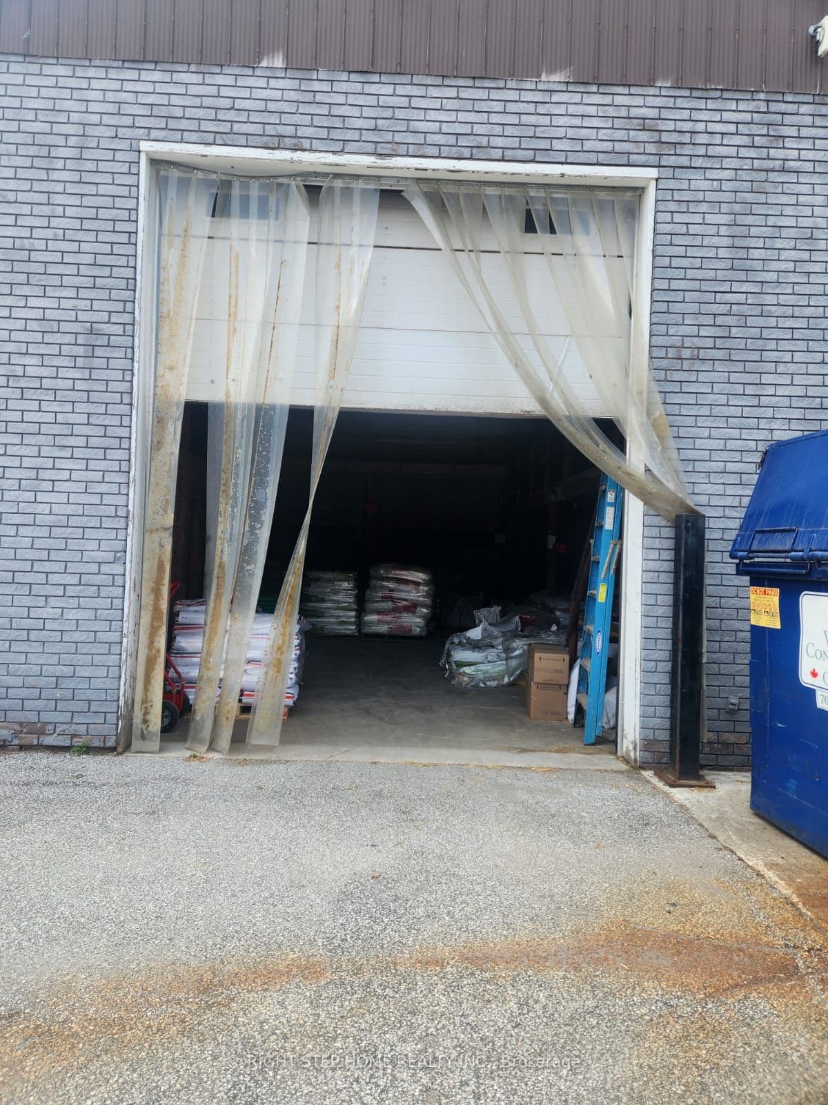 80 A- -2 Bowes Street photo 1