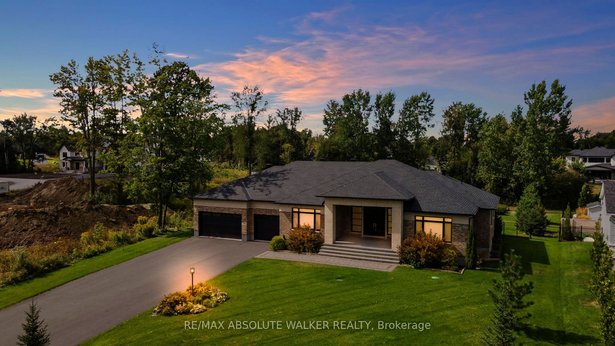 700 Mcmanus Avenue photo 1