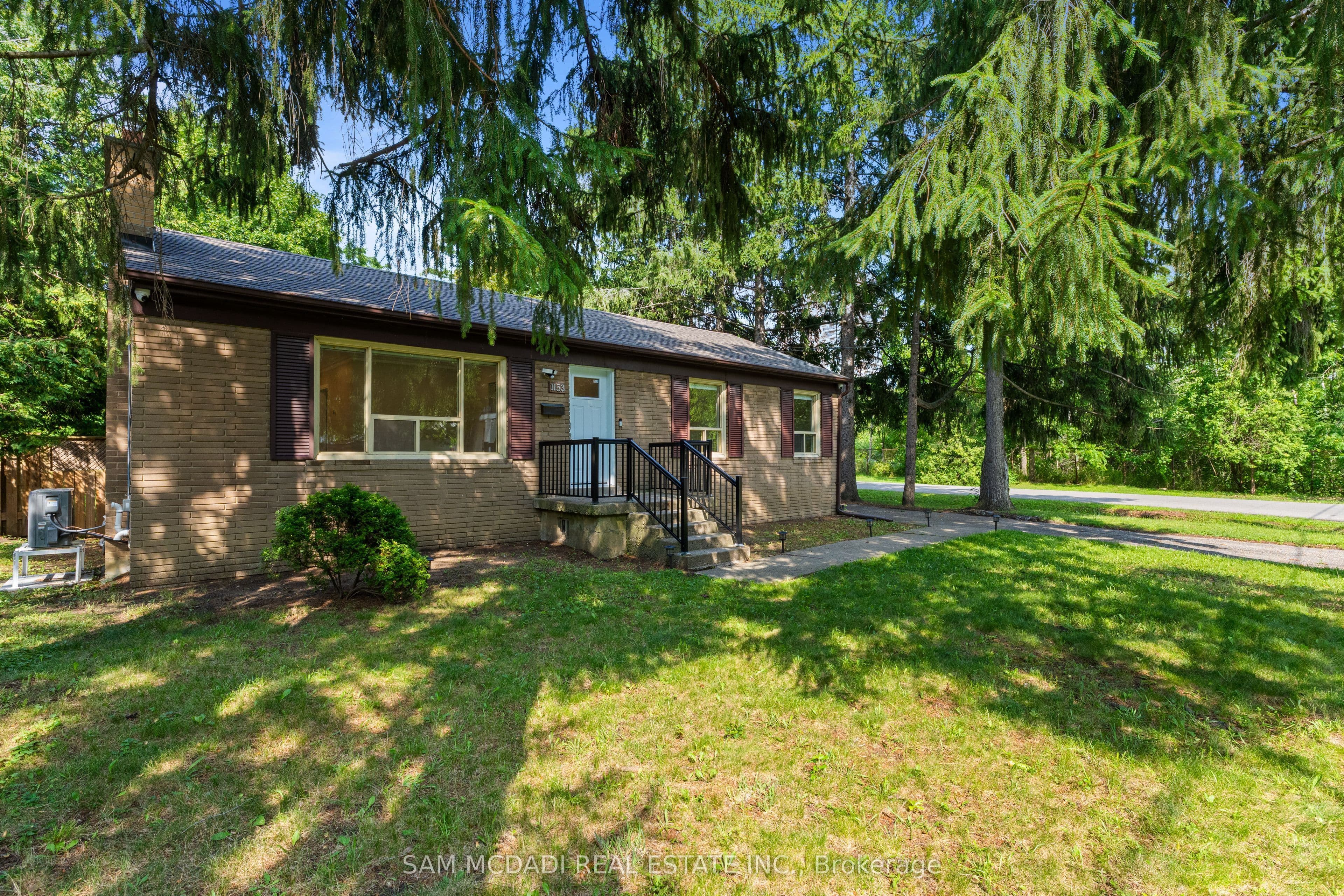 1153 Mona - BSMT Road photo 1
