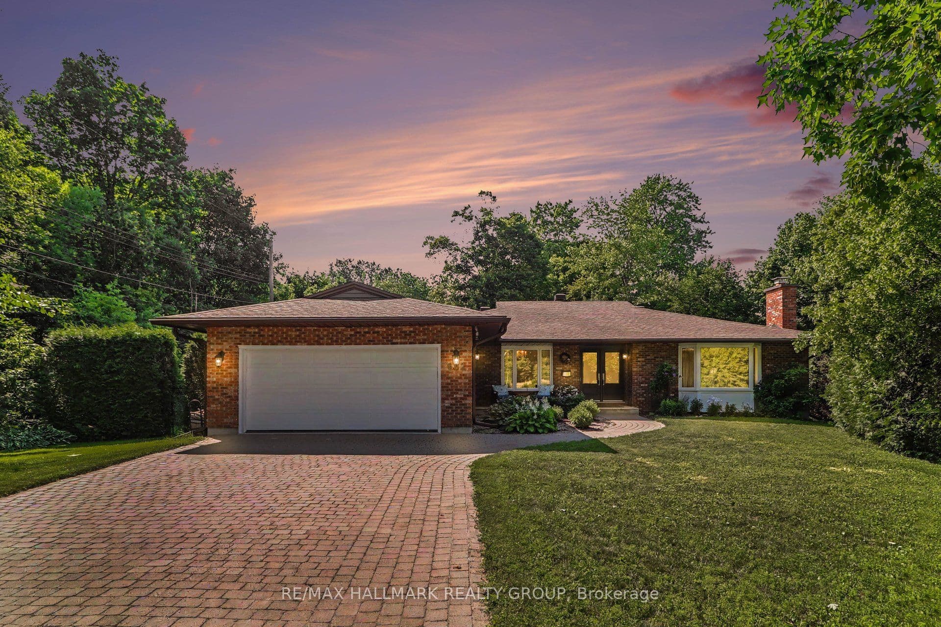 682 Kama Place photo 1