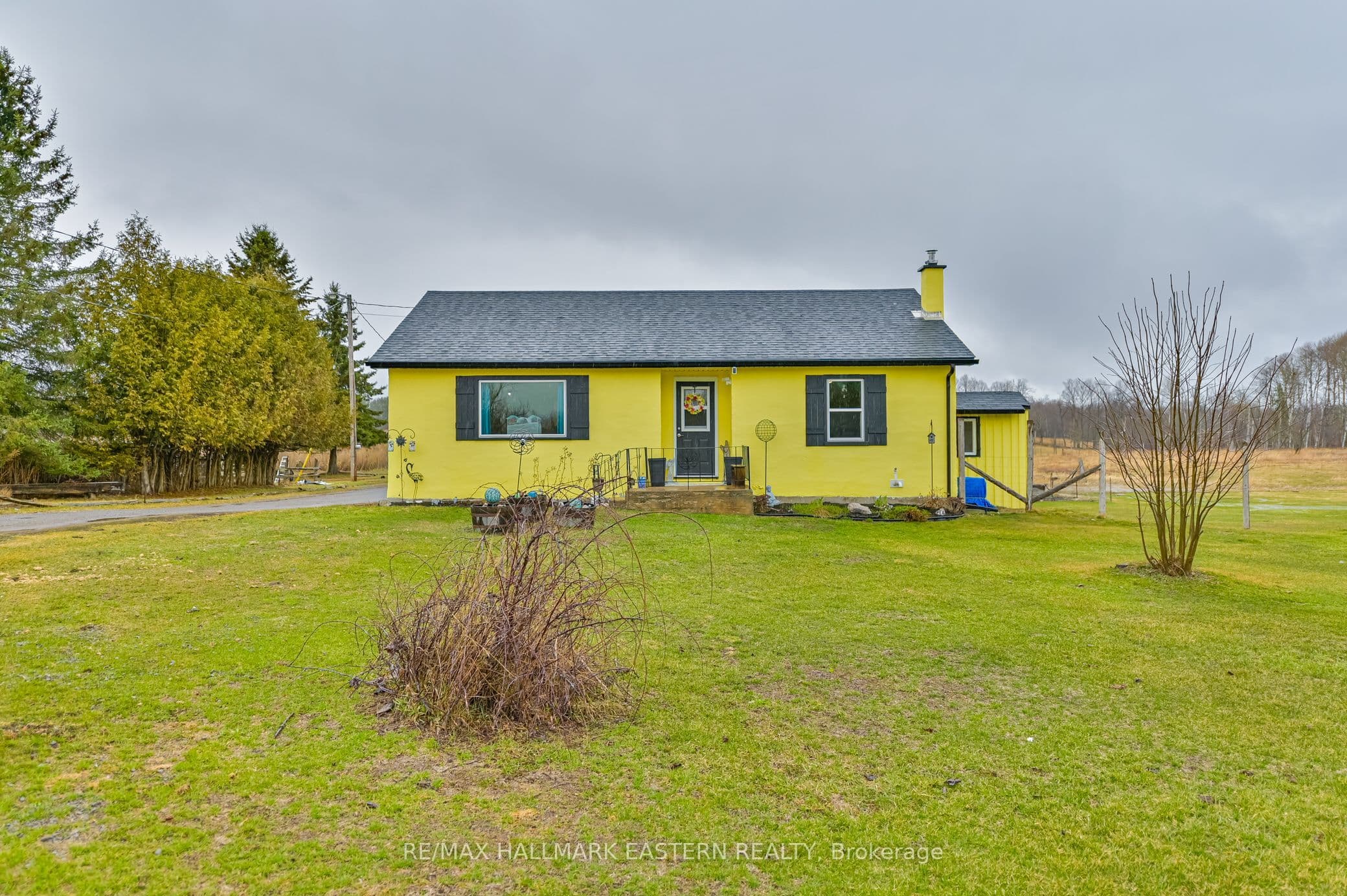 1095 Slab Street photo 1
