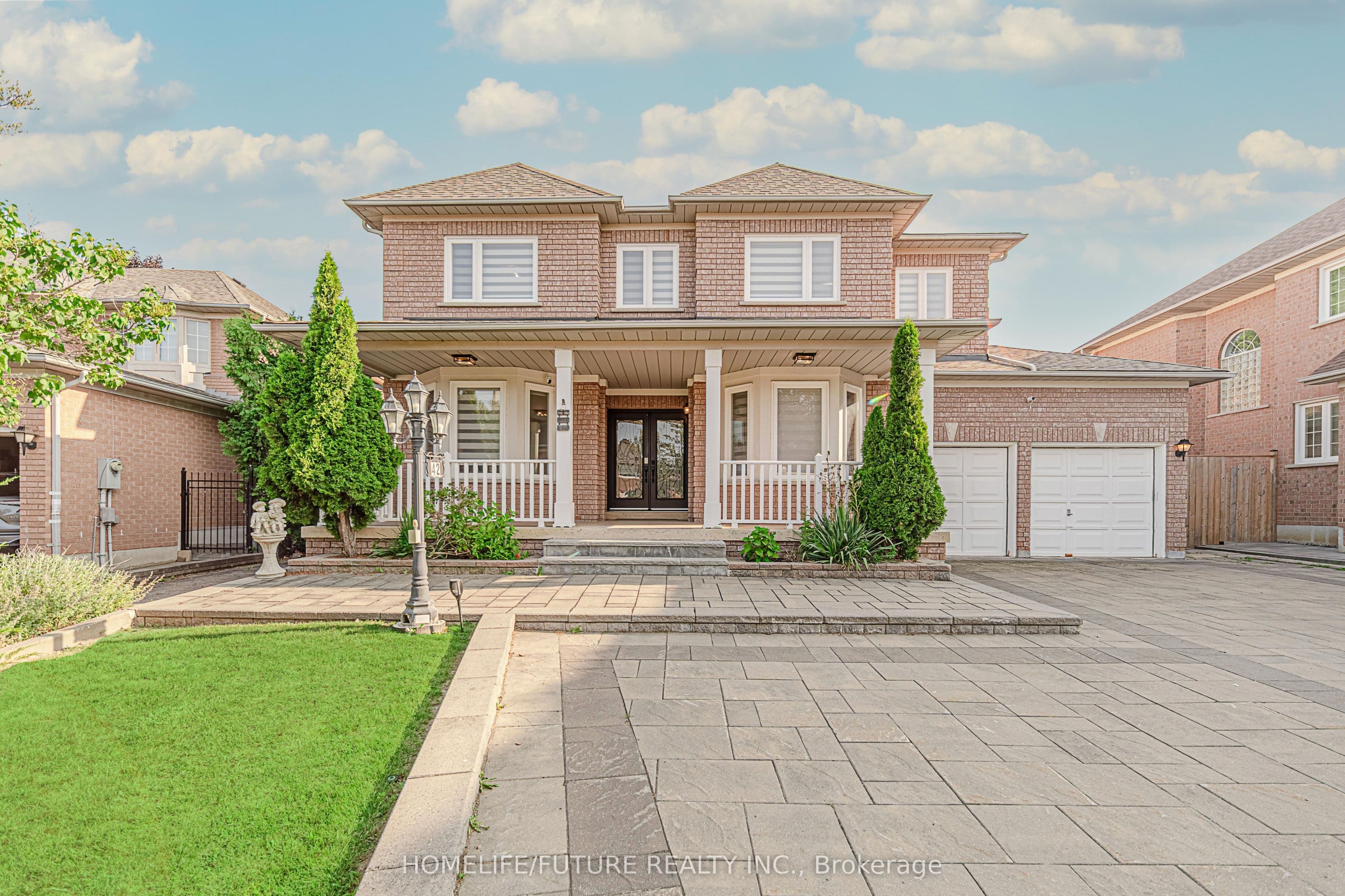 42 Boxwood Crescent photo 1