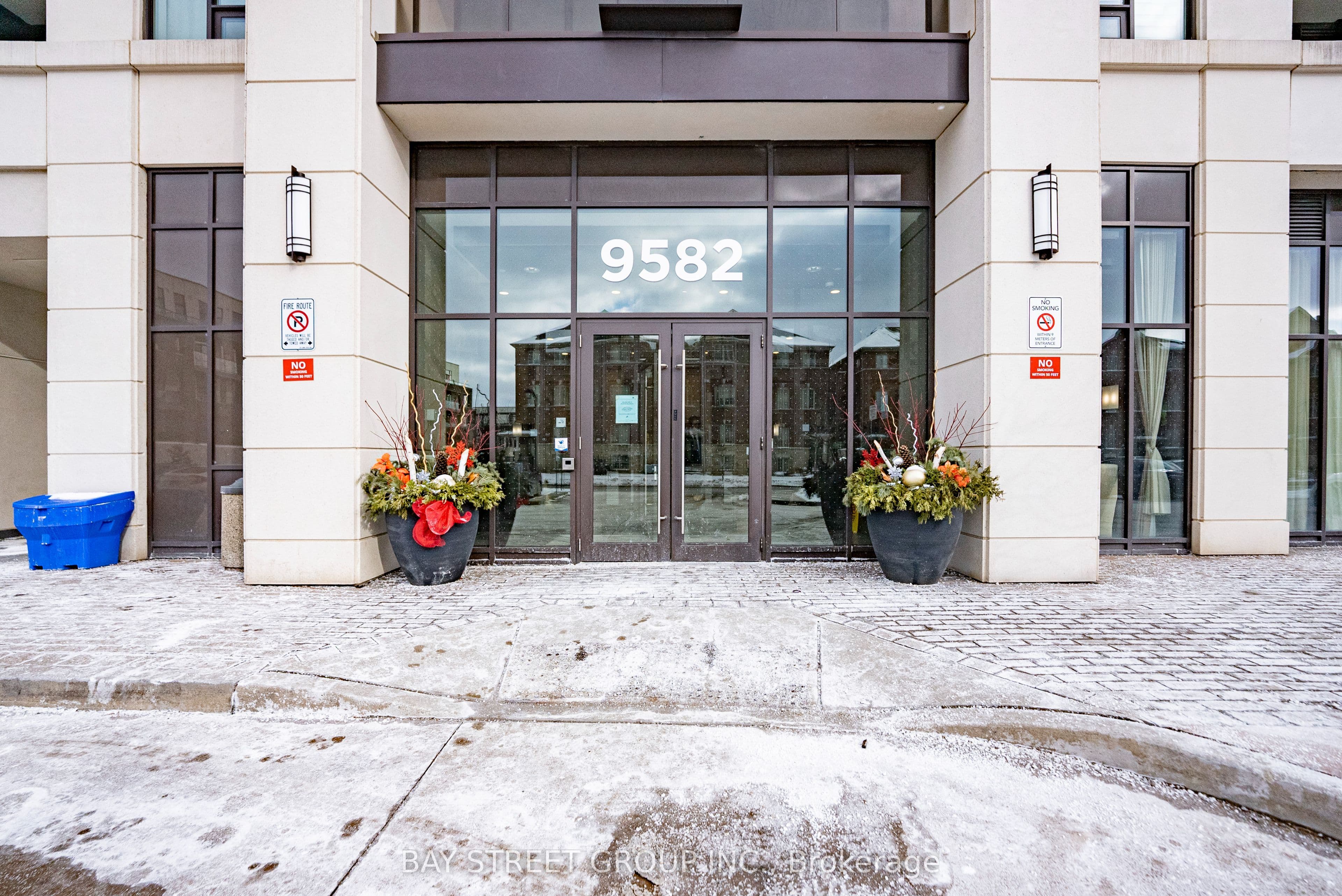 Unit 1001 9582 Markham Road photo 1