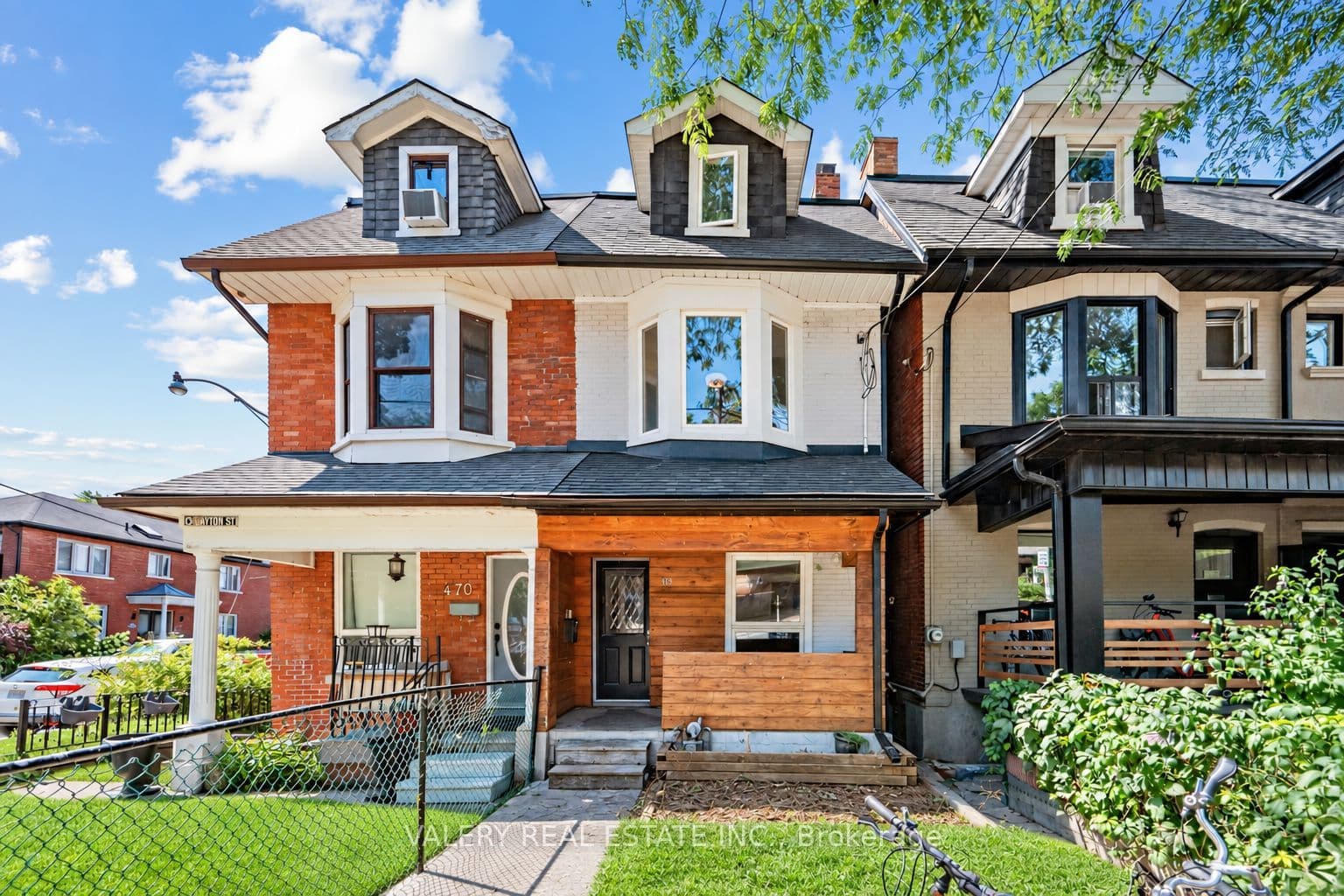 472 Crawford Street photo 1