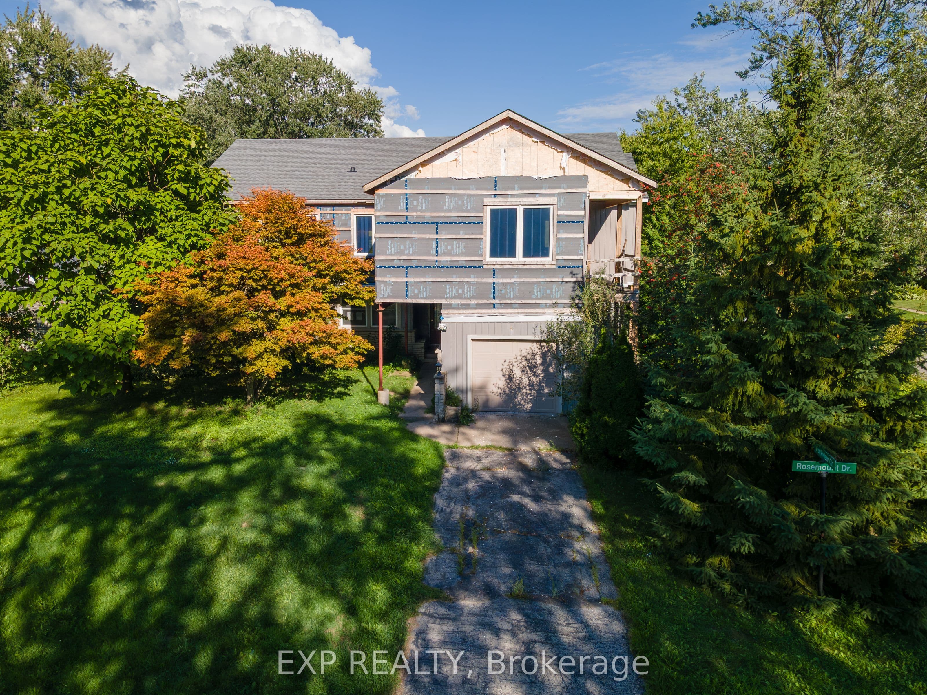 6 Rosemount Drive photo 1