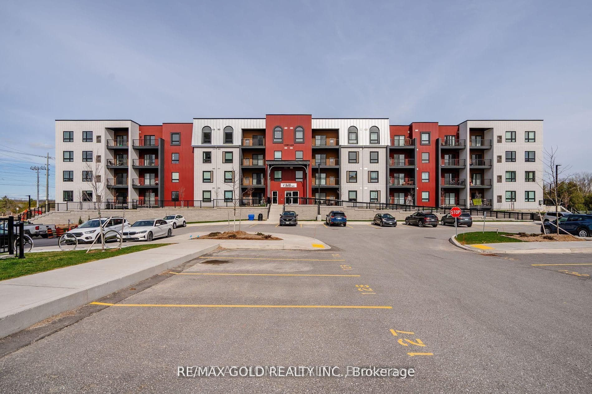 Unit 213 1 Chef Lane photo 1