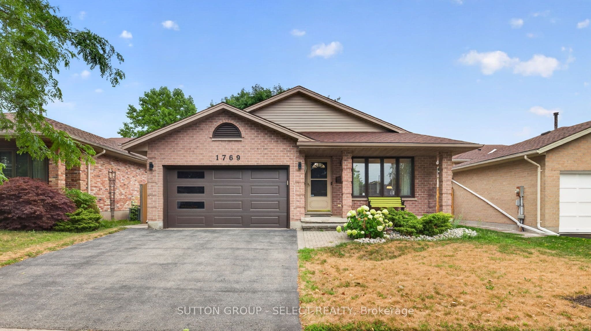 1769 Jalna Boulevard photo 1
