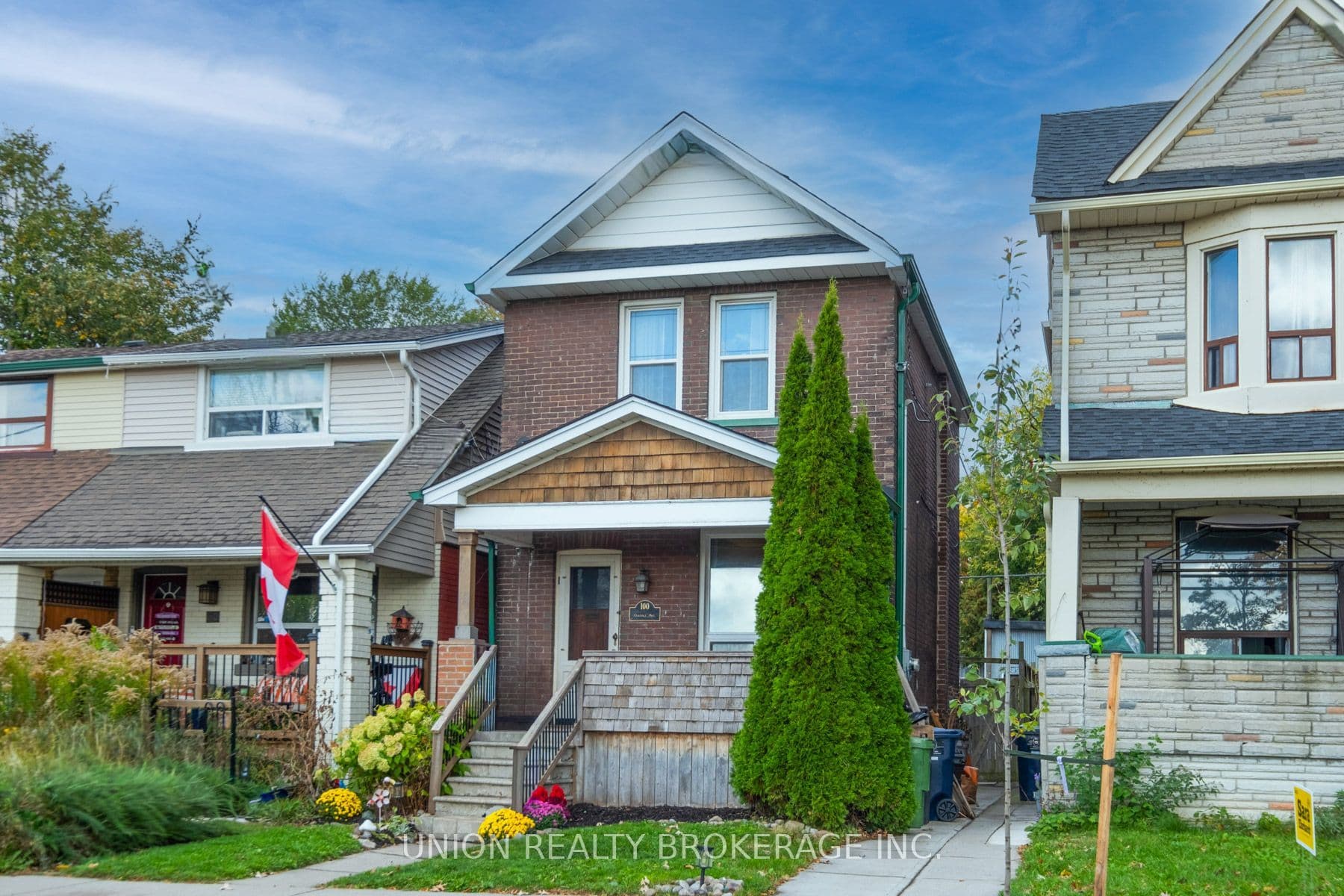 100 Oakvale Avenue photo 1