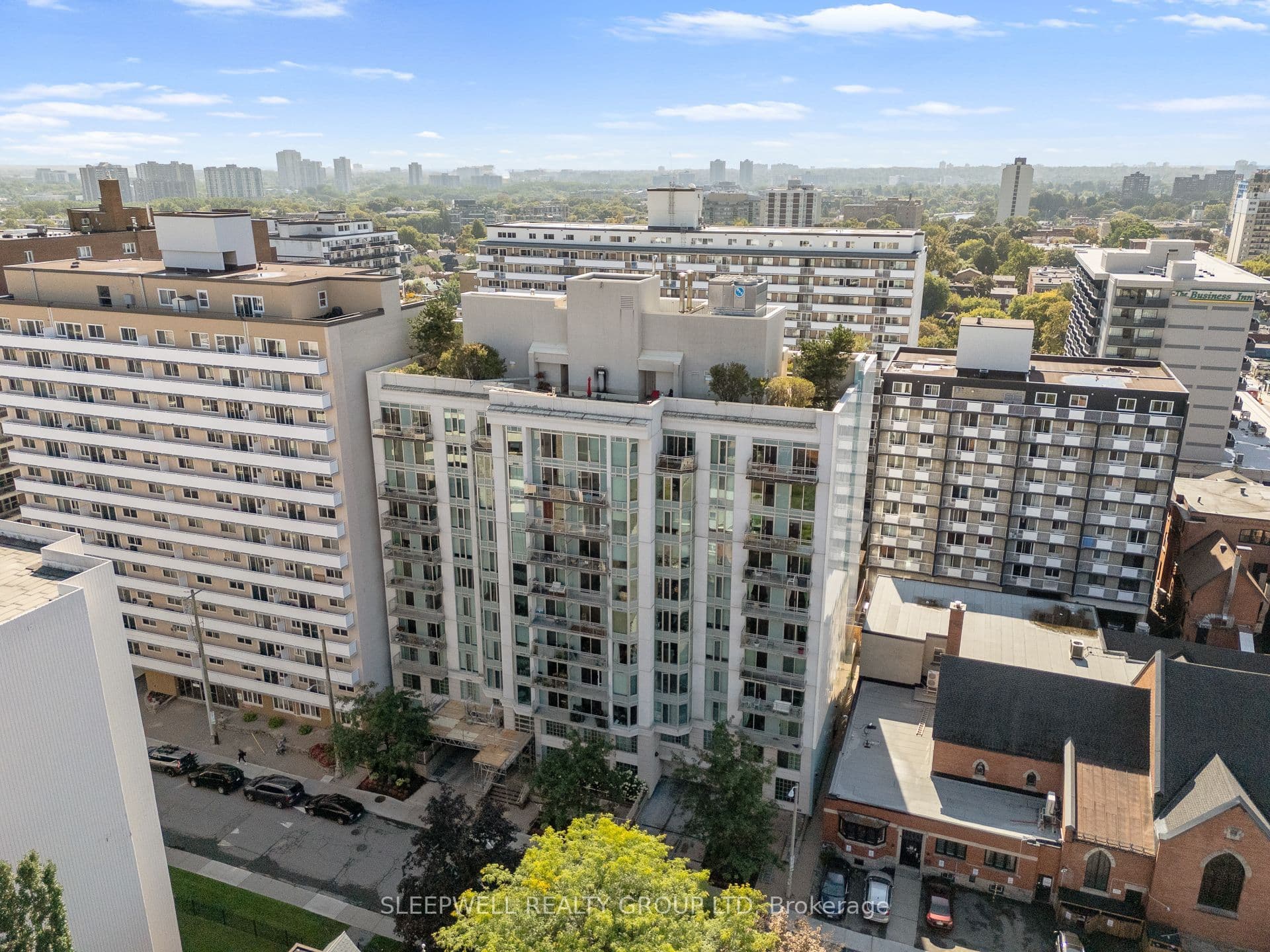 Unit 304 138 Somerset Street photo 1