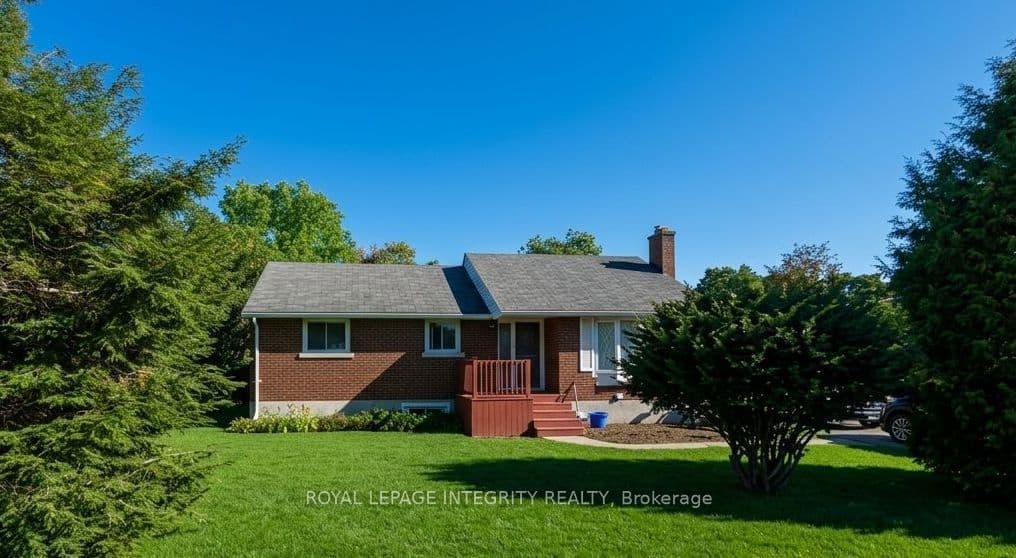 176 Oakridge Boulevard photo 1