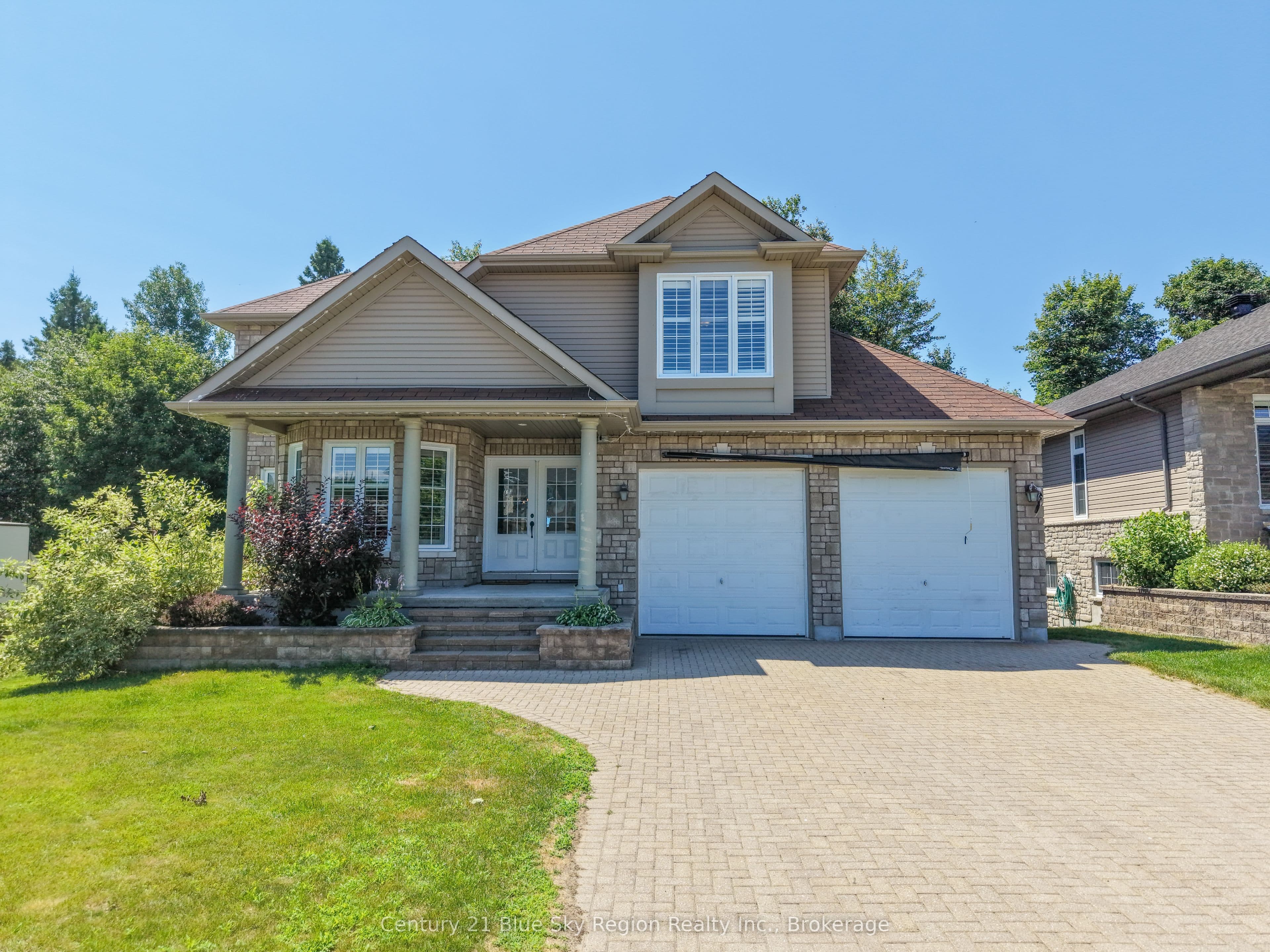 21 Stone Manor Drive photo 1