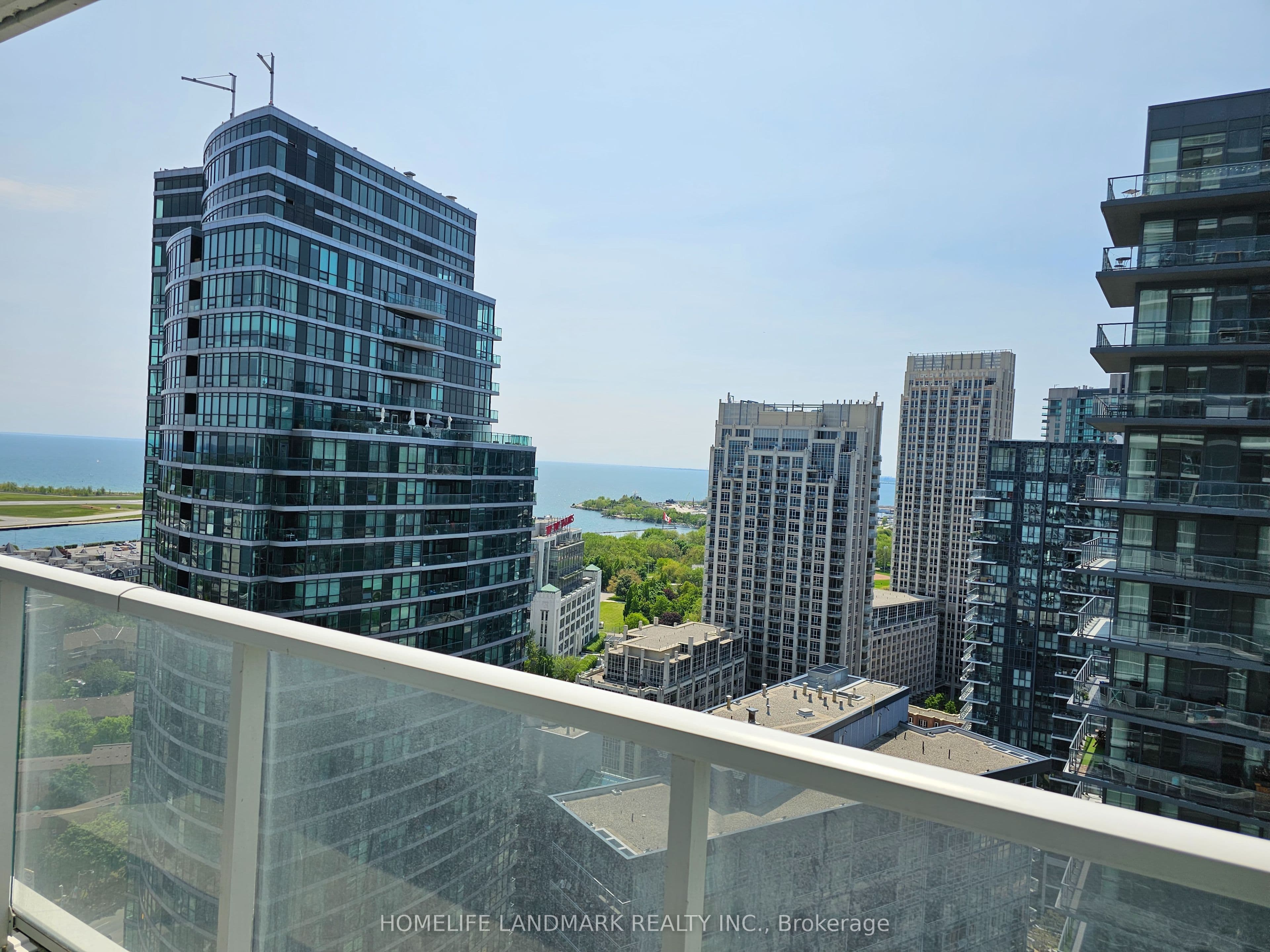 Unit 2901 19 Bathurst Street photo 1