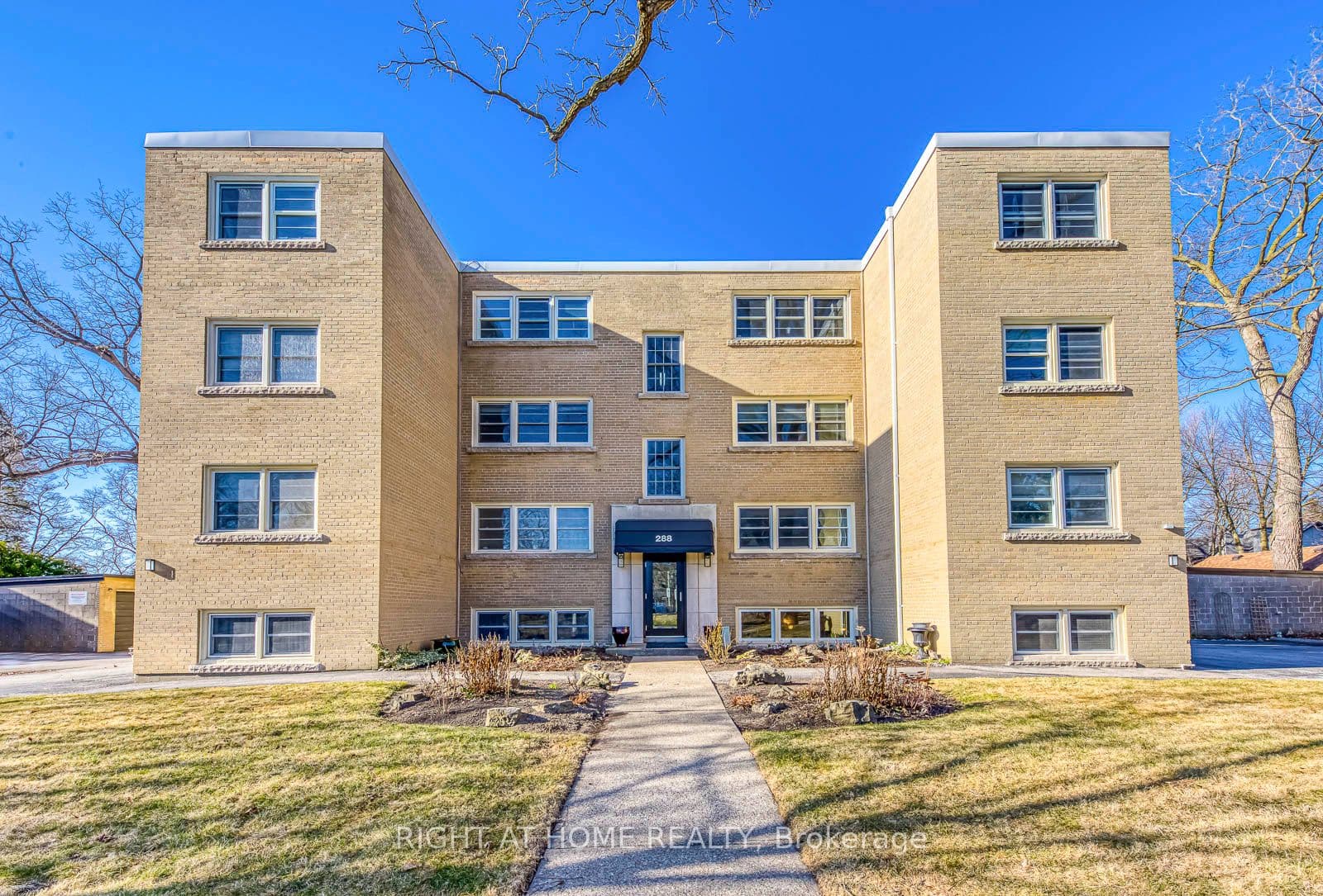 Unit 1 288 Reynolds Street photo 1