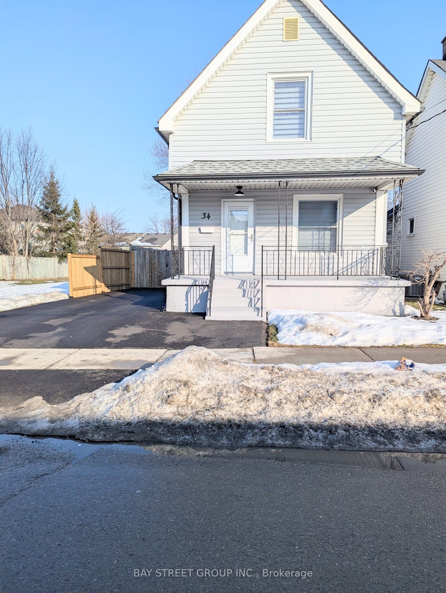 34 Tasker Street photo 1