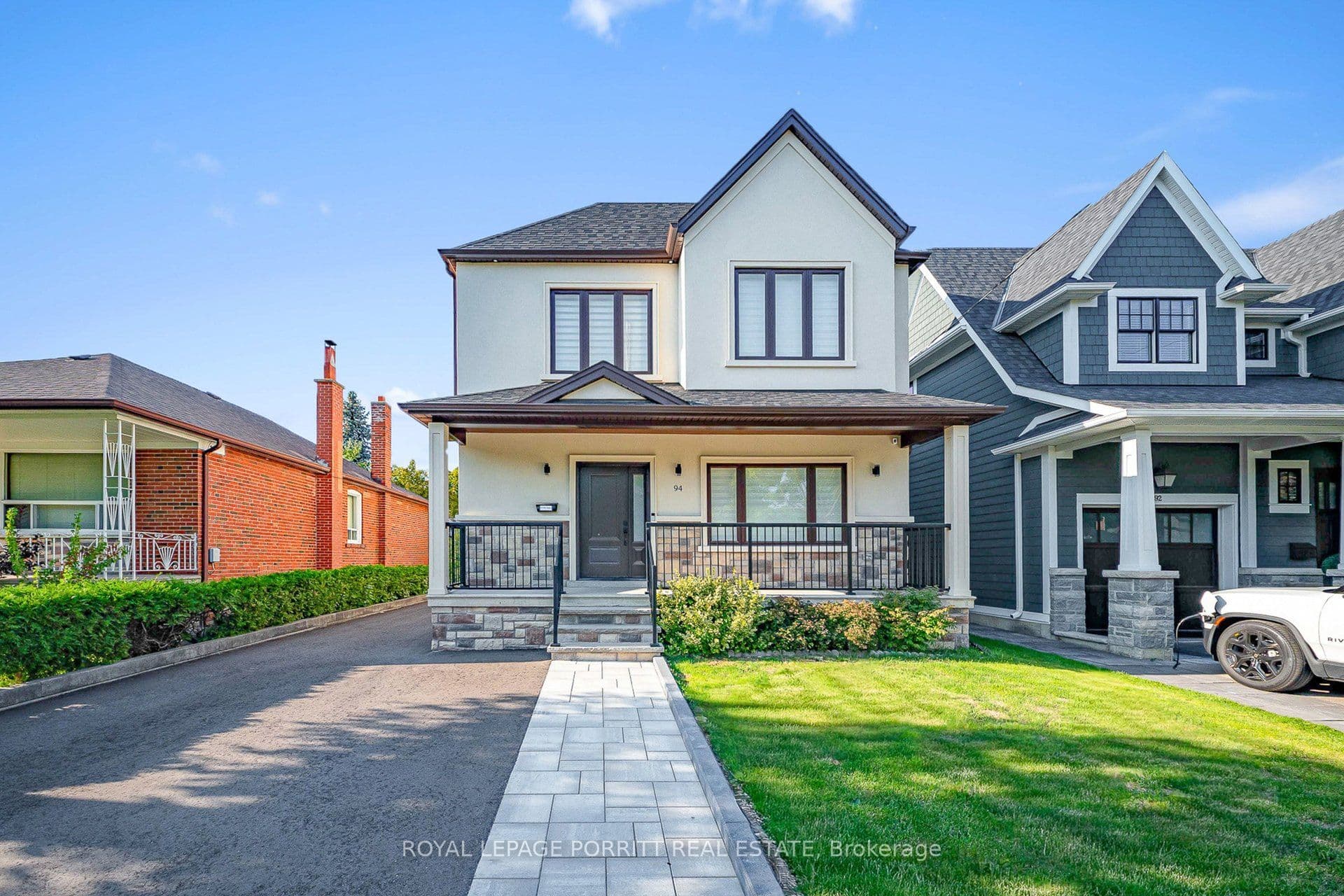 94 Edgecroft Road photo 1