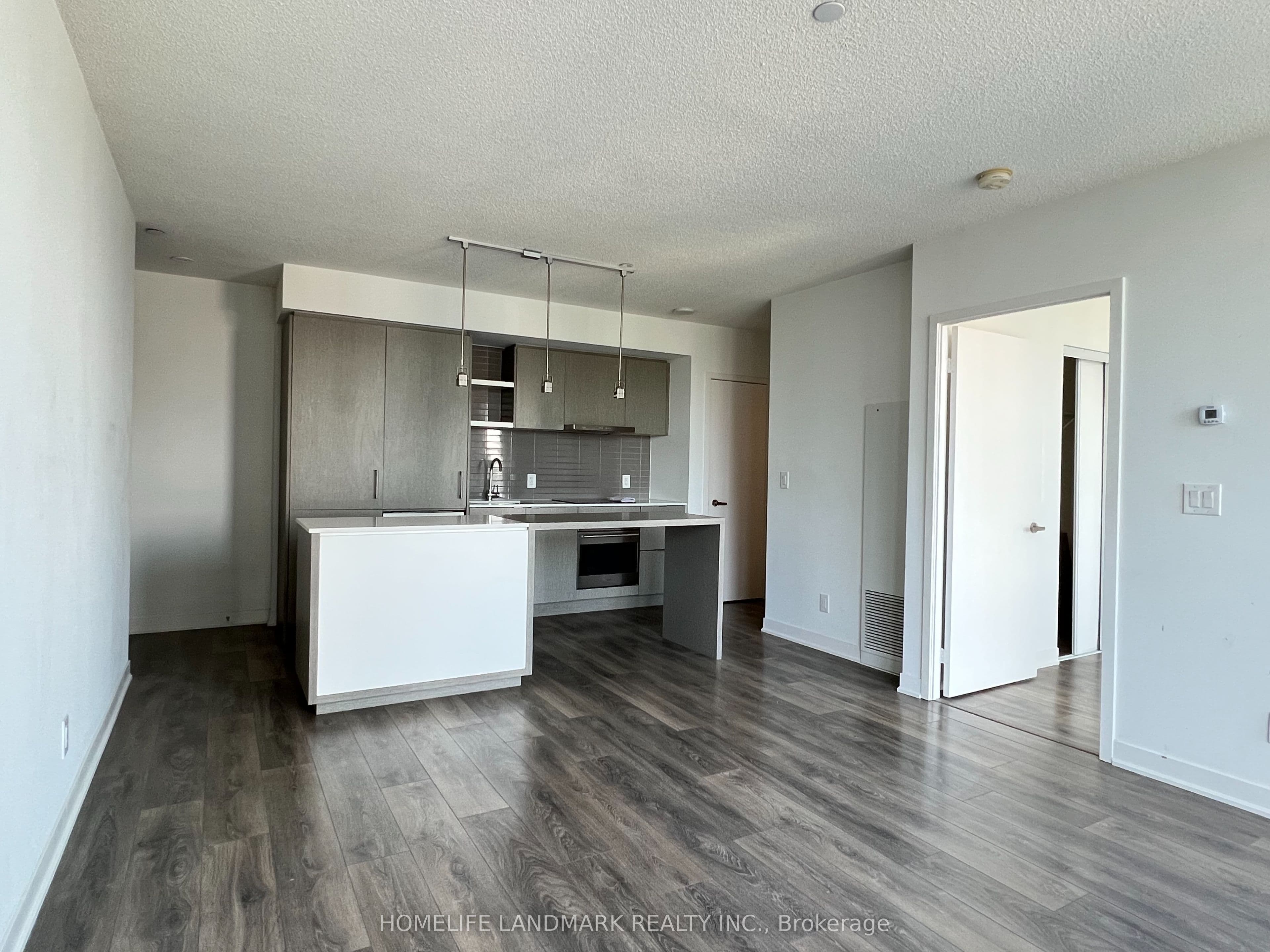 Unit 2806 88 Harbour Street photo 1