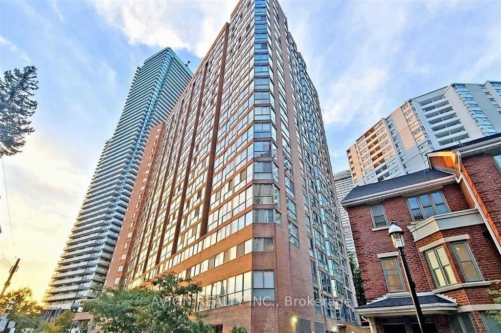 Unit 1214 1055 Bay Street photo 1