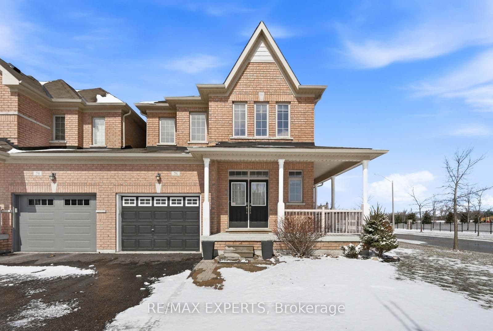 76 Forsyth Crescent photo 1
