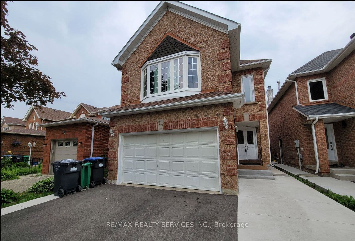 27 Letty Avenue photo 1
