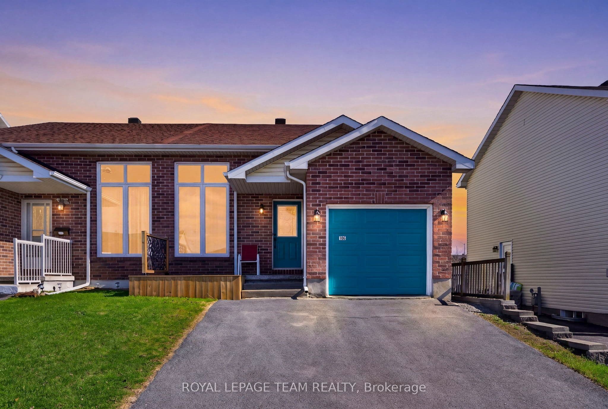 106 Hemlock Crescent photo 1
