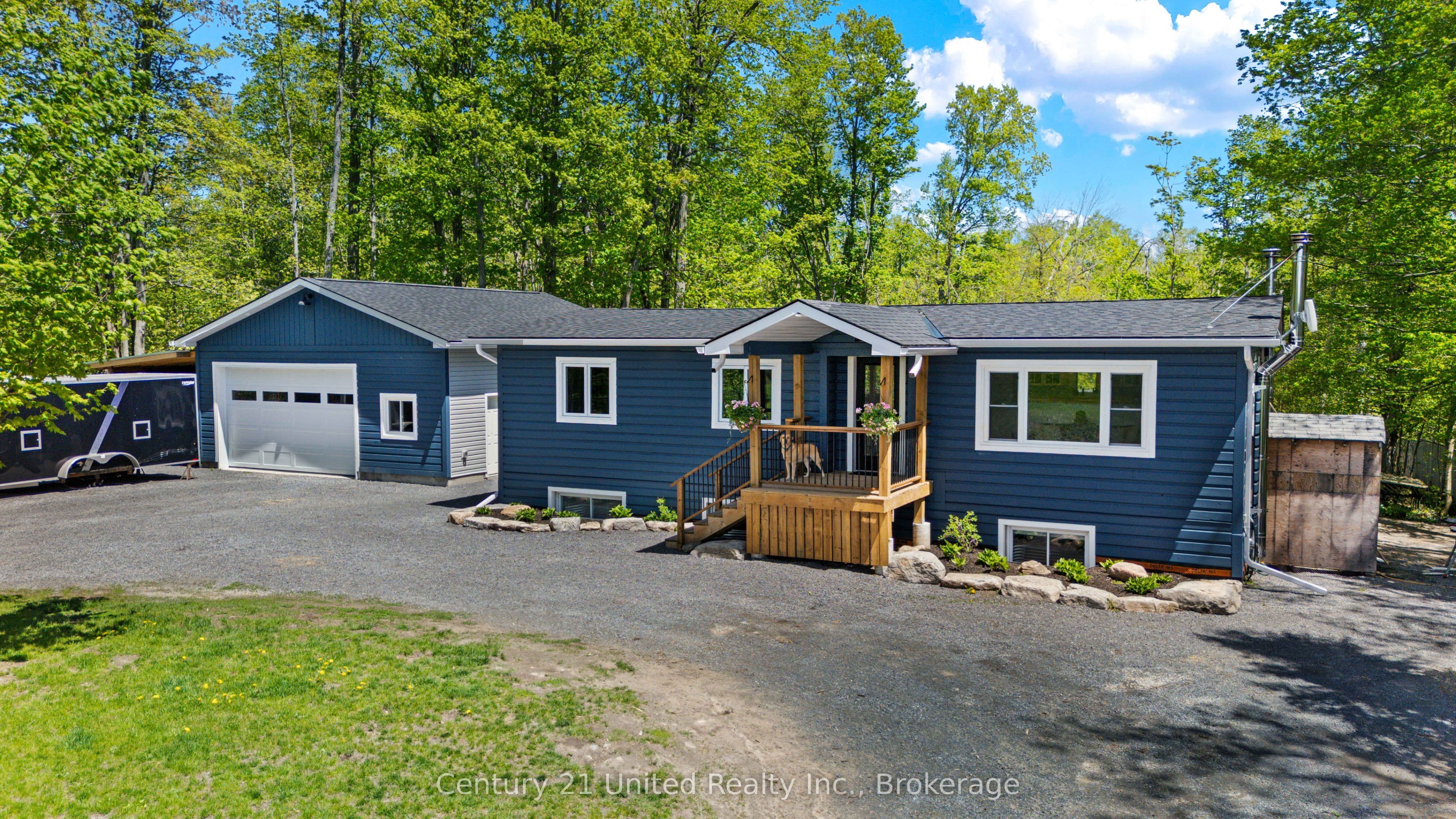 1587 Camp Line photo 1